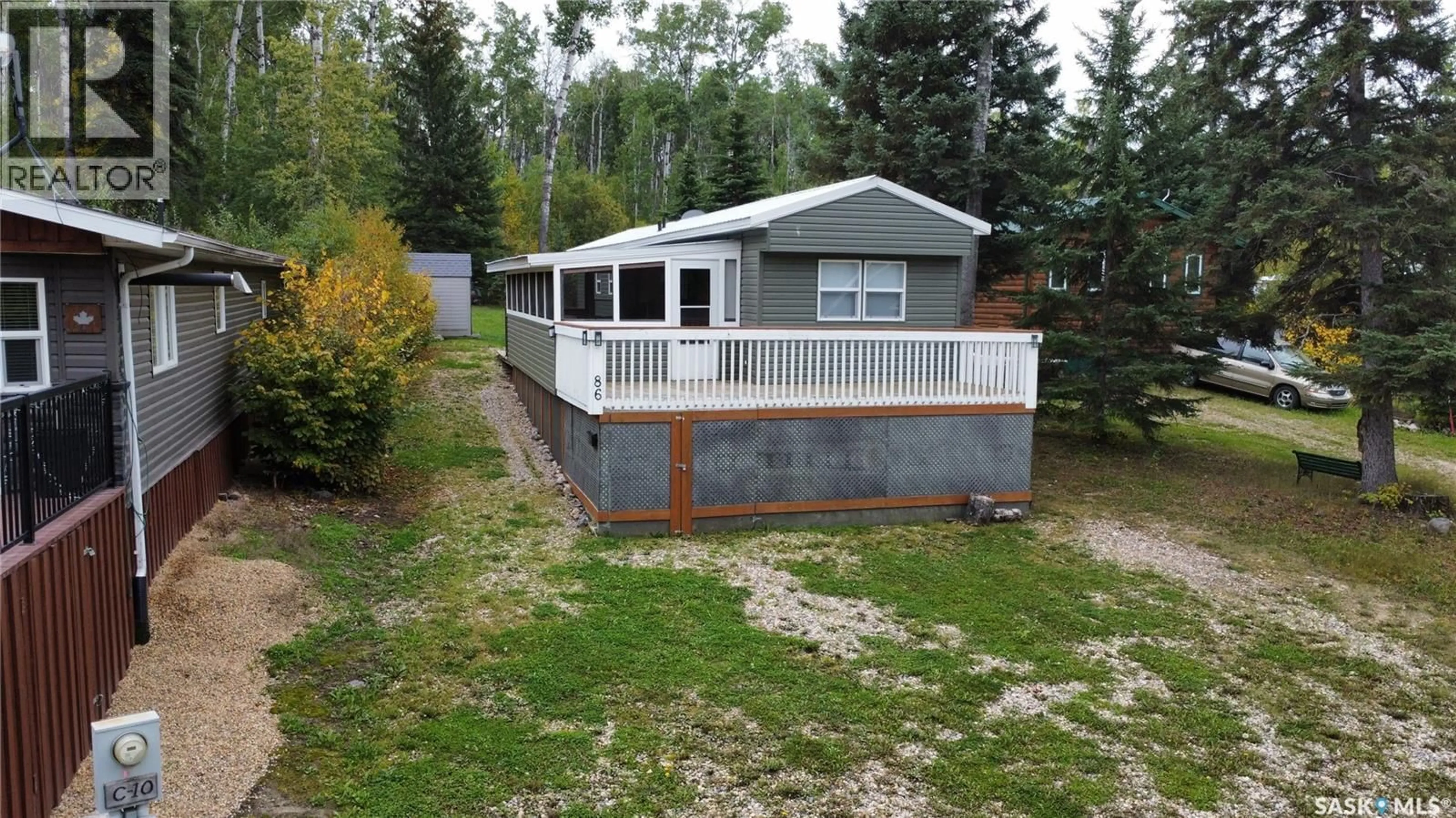 Home with vinyl exterior material, building for 86 ROTHENBURG PARK, Lakeland Rm No. 521 Saskatchewan S0J0N0