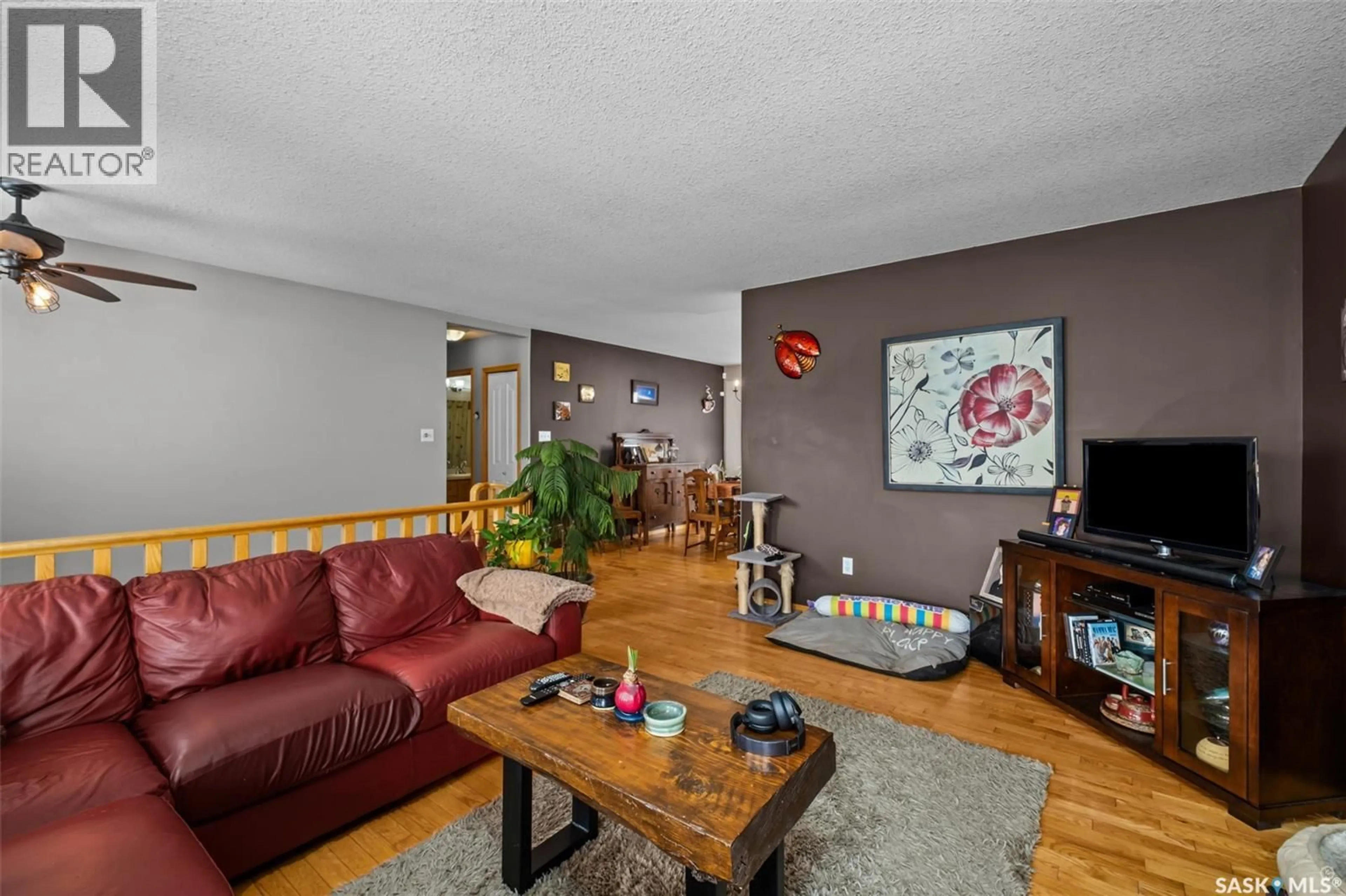 Living room with furniture, unknown for 43 MCKNIGHT DRIVE, Prince Albert Saskatchewan S6V7Z7