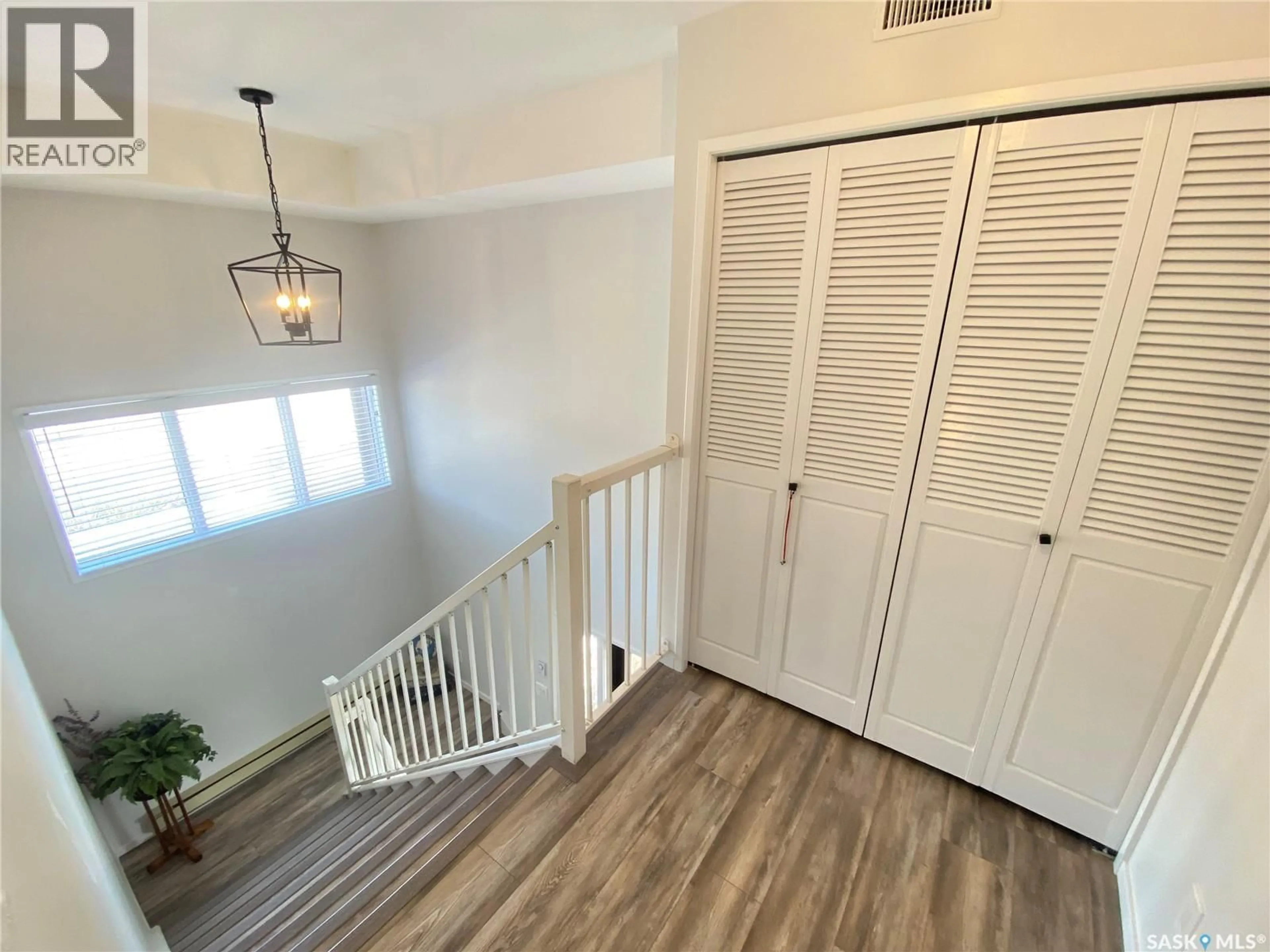 Indoor entryway for 6 111 FENSON CRESCENT, Yorkton Saskatchewan S3N3S4