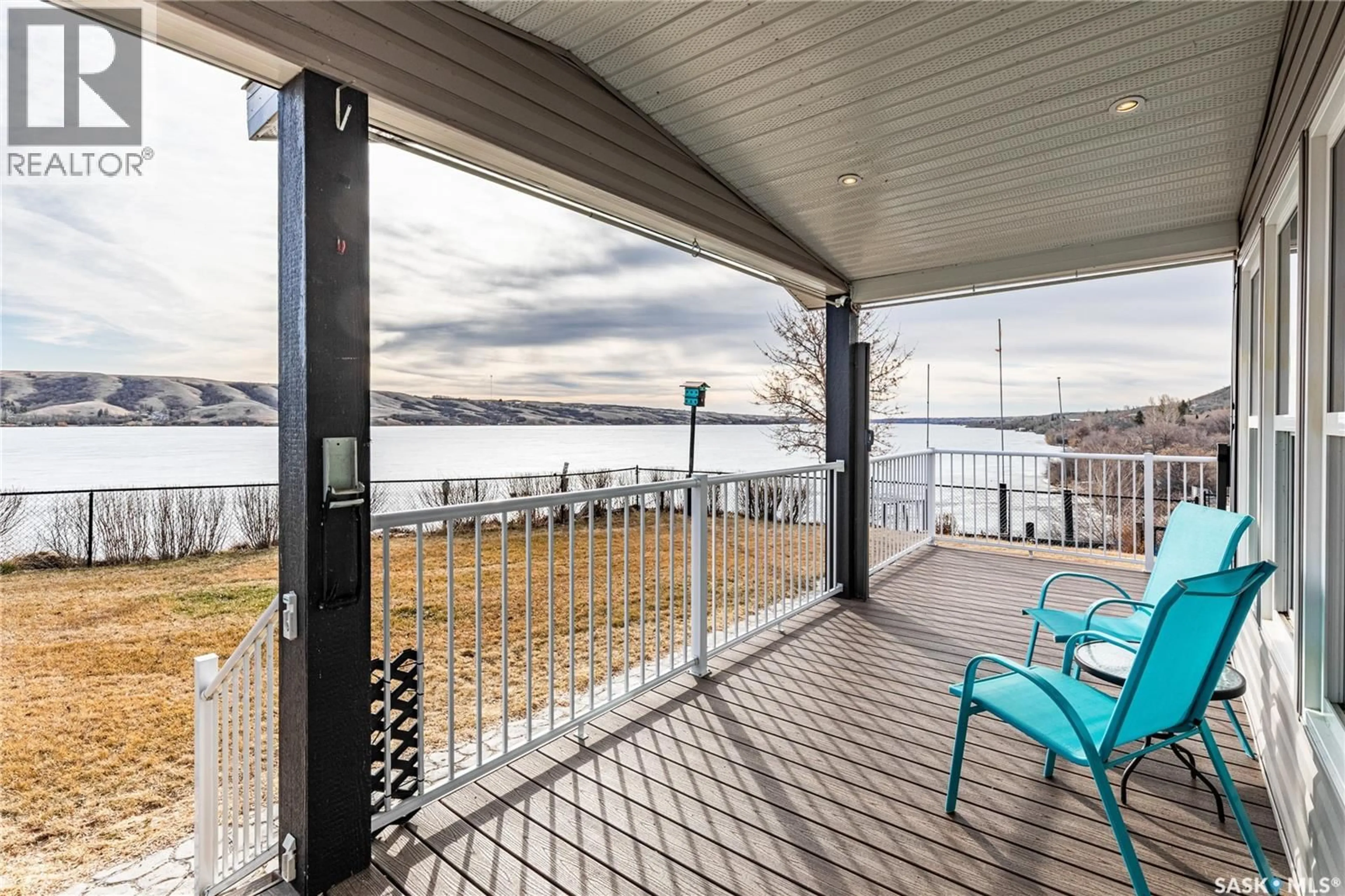 Patio, water/lake/river/ocean view for 130 MARINE DRIVE, South Lake Saskatchewan S0G4C0