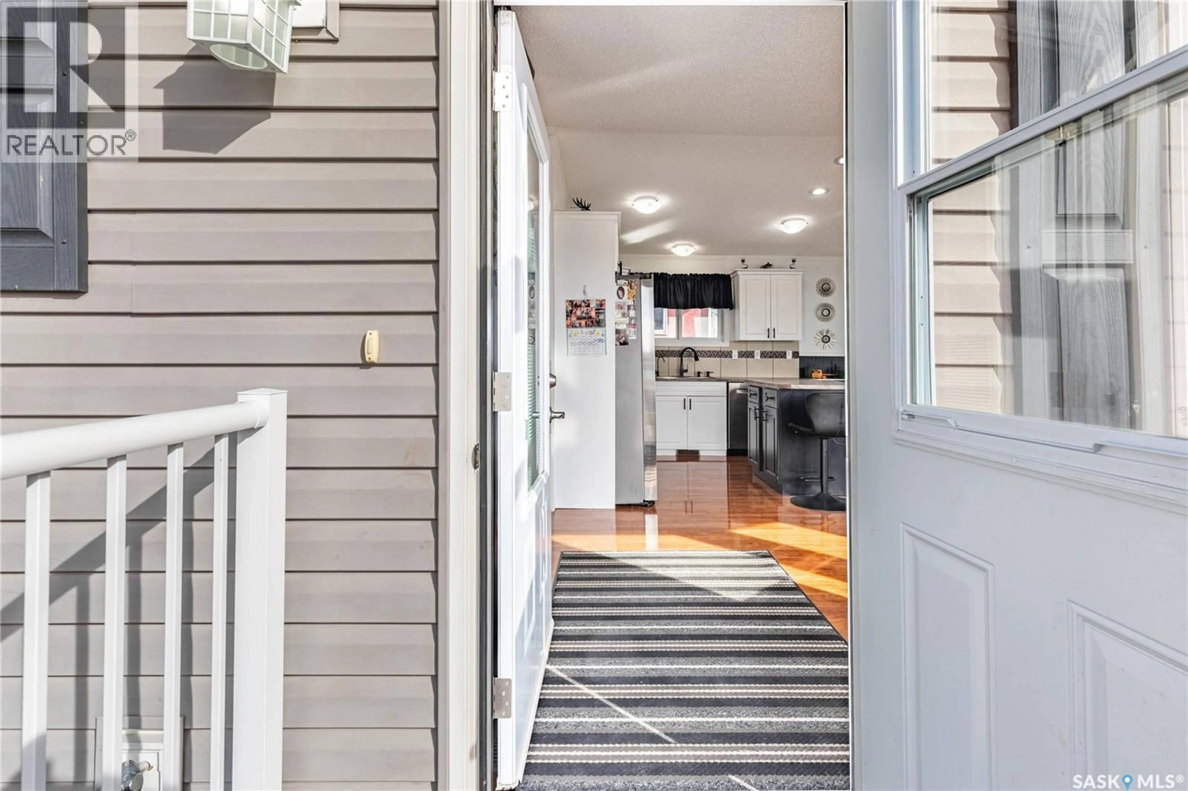 Indoor entryway for 130 MARINE DRIVE, South Lake Saskatchewan S0G4C0