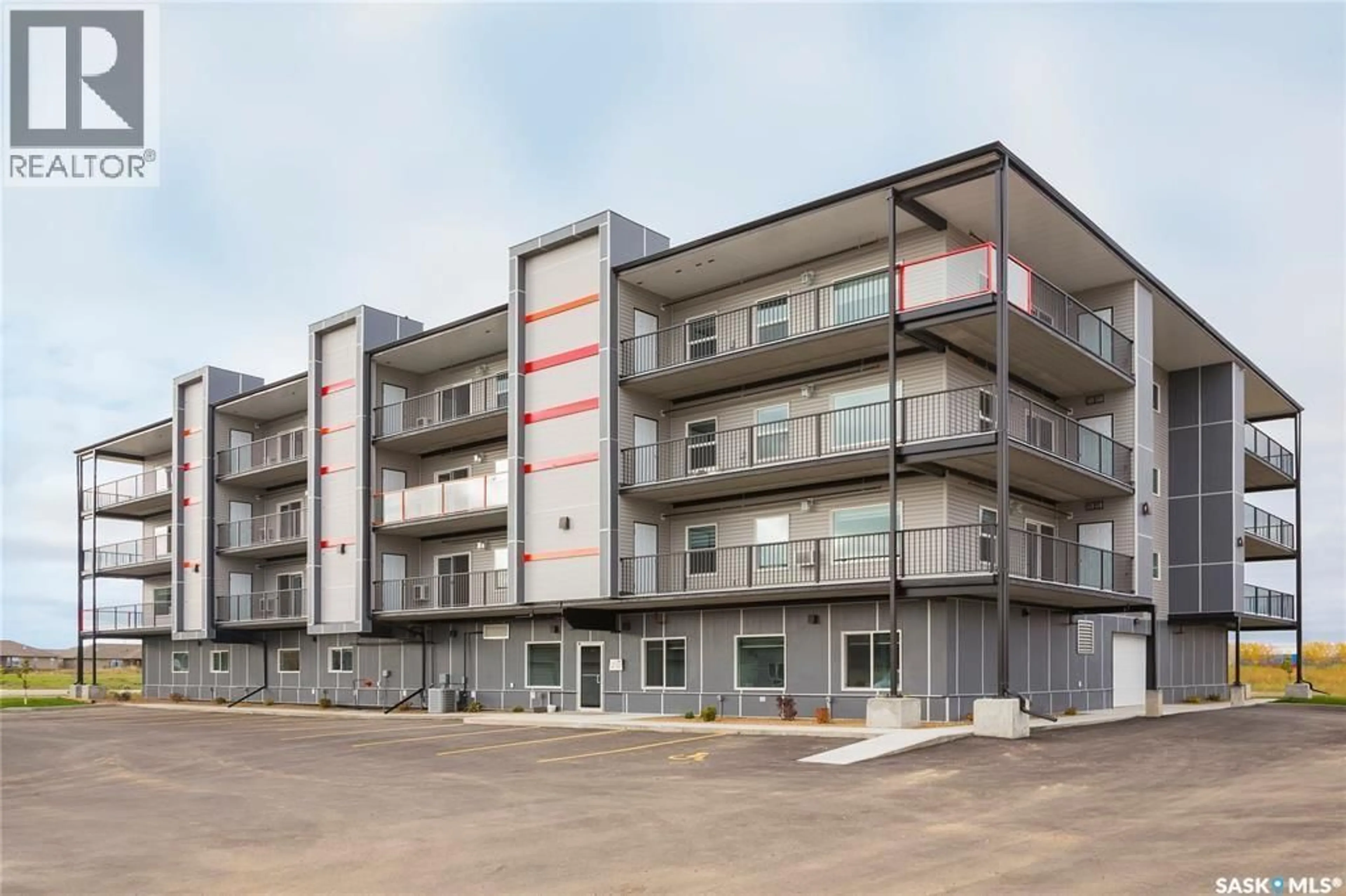 Patio, building for 204 - 2641 WOODBRIDGE DRIVE, Prince Albert Saskatchewan S6W0A9