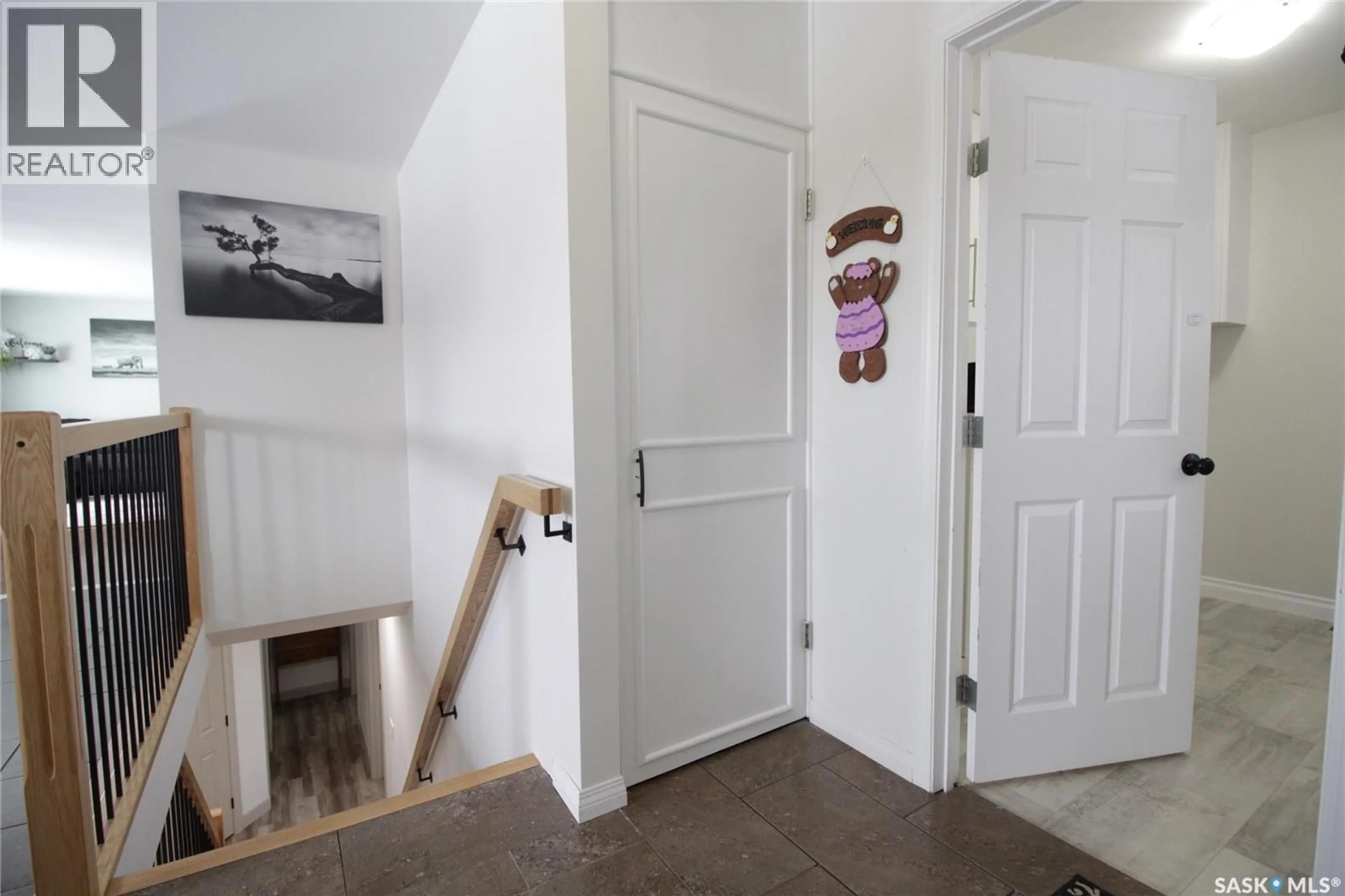 Indoor entryway for 209 EDMONTON STREET, Rocanville Saskatchewan S0A3L0