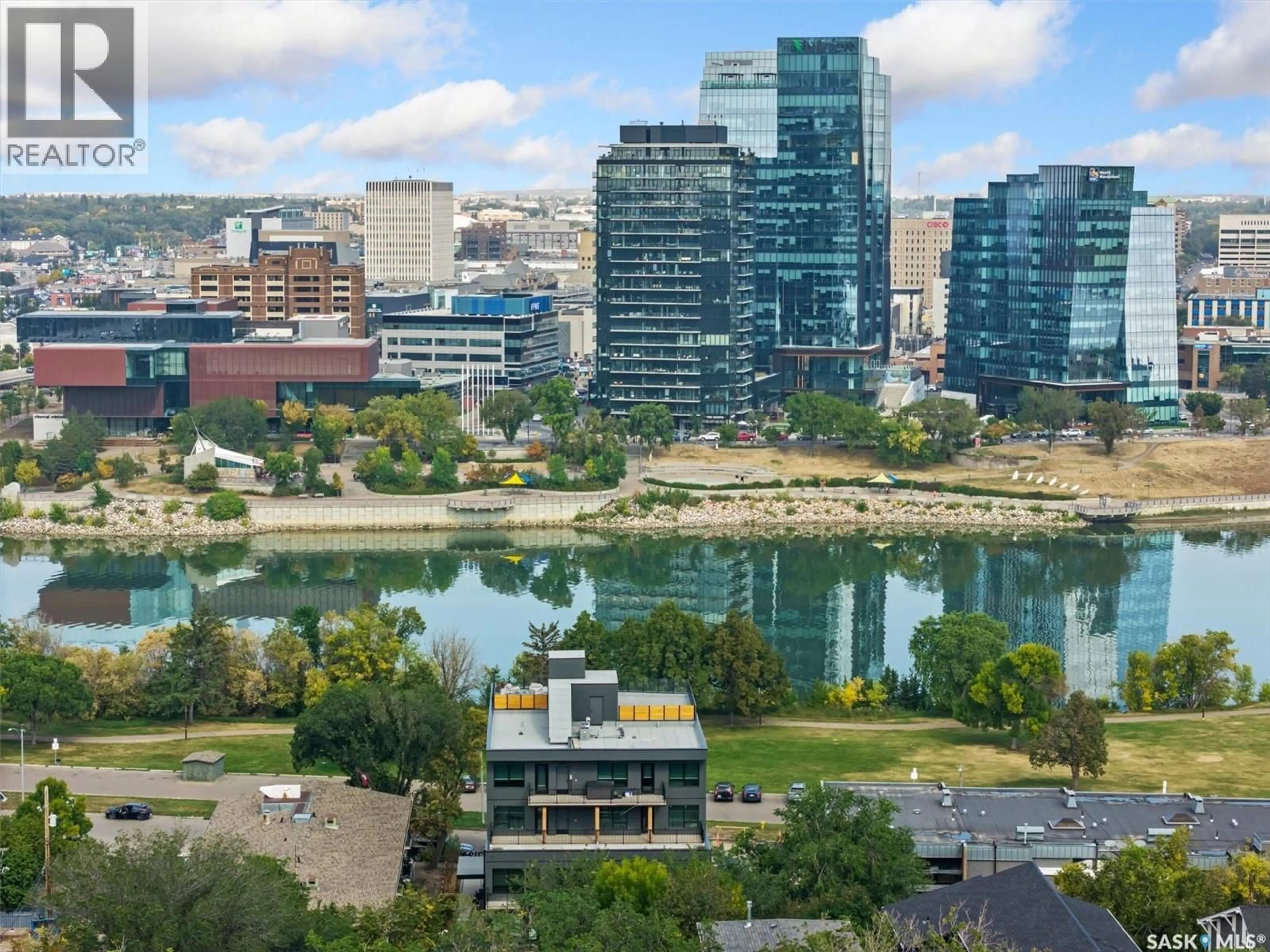 Unknown for 301 212 SASKATCHEWAN CRESCENT, Saskatoon Saskatchewan S7N0X6