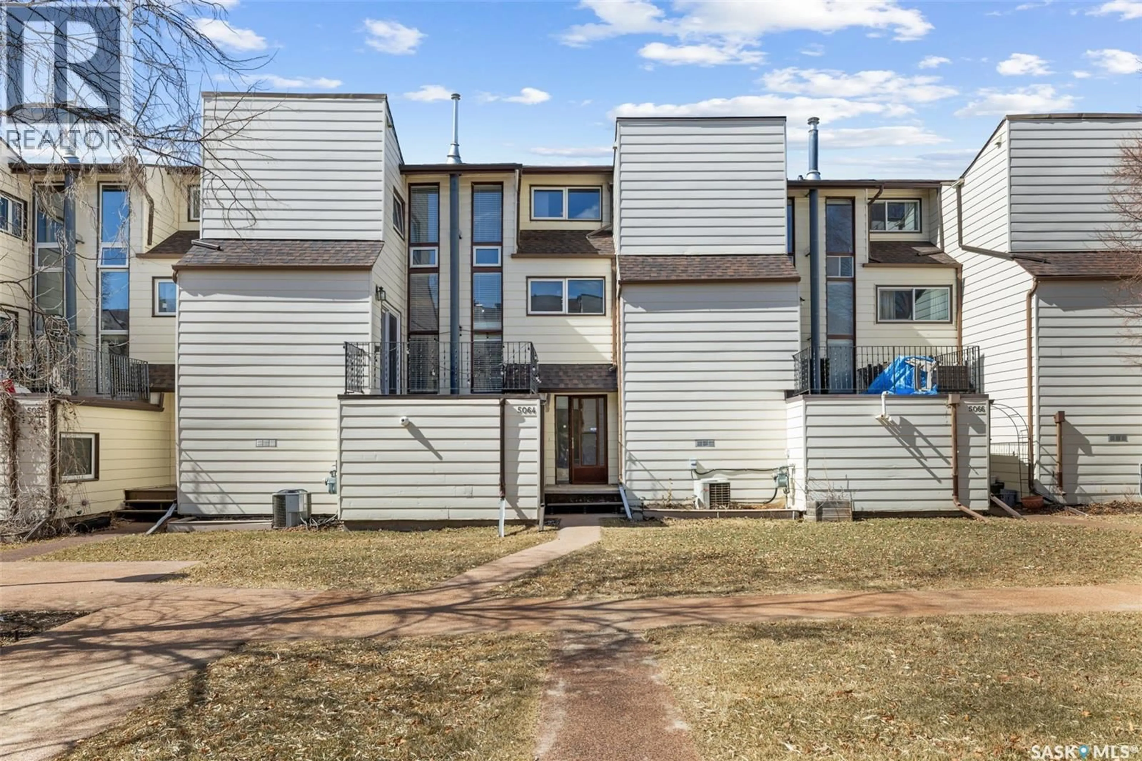 Unknown for 5064 10TH AVENUE, Regina Saskatchewan S4T7P4