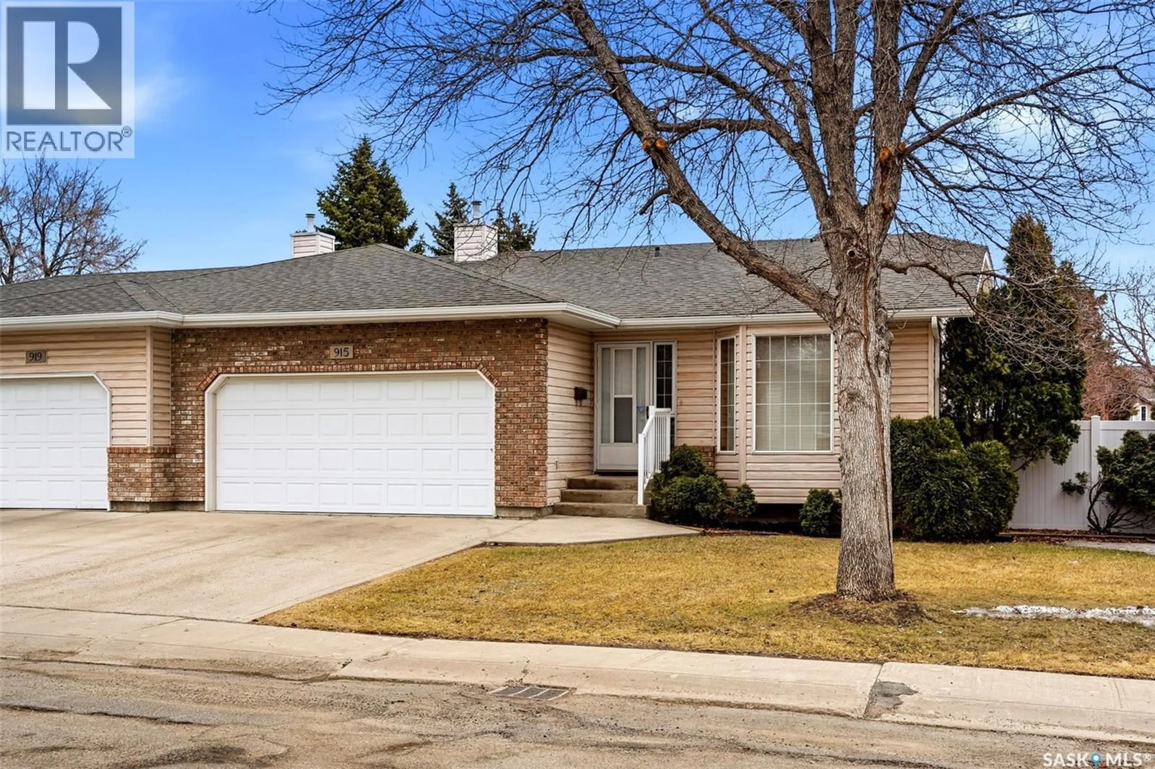Home with brick exterior material, street for 915 GARRY STREET, Regina Saskatchewan S4X2R6