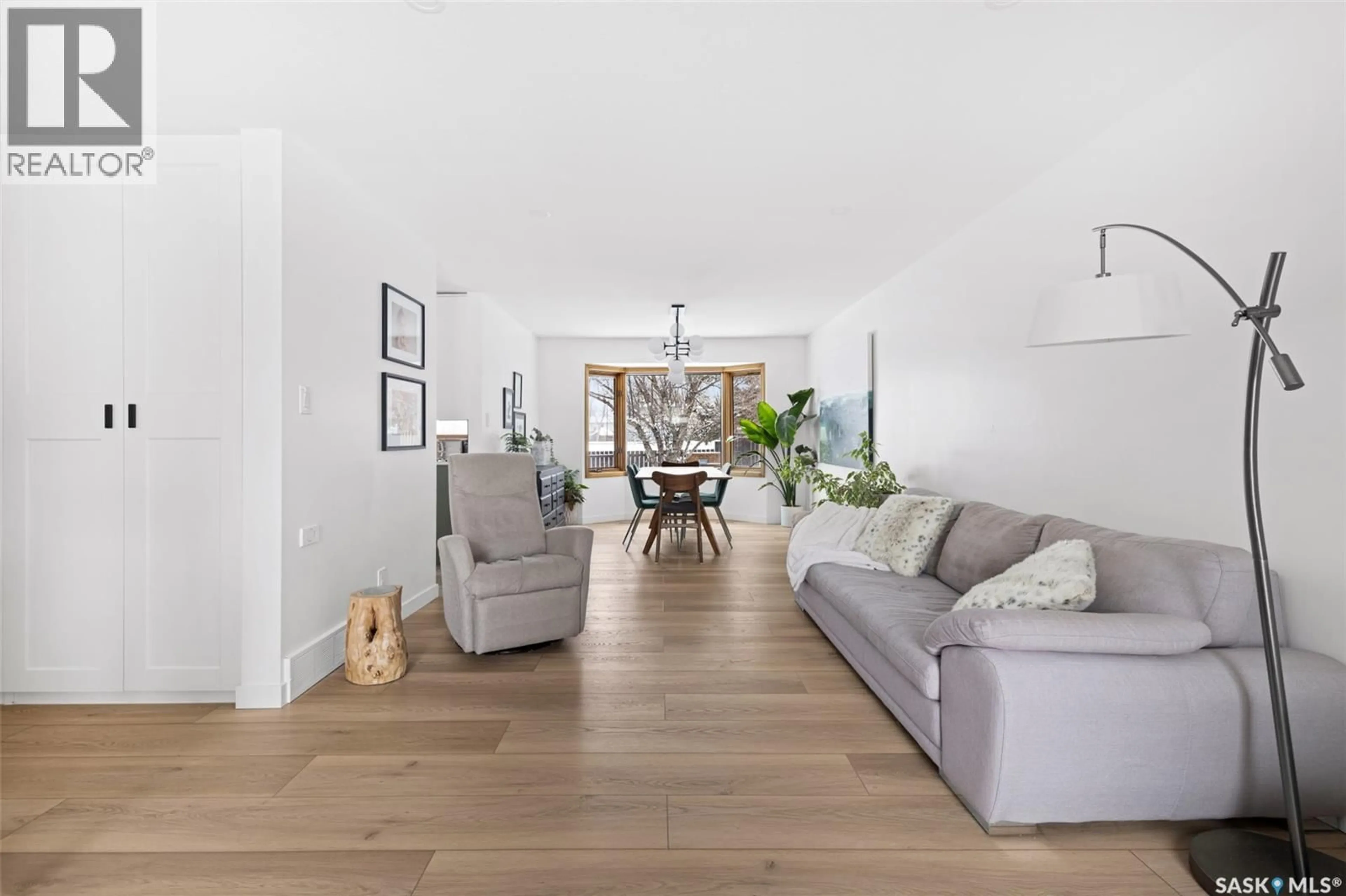 Living room with furniture, unknown for 2002 BRAUN BAY, Regina Saskatchewan S4V2Z3