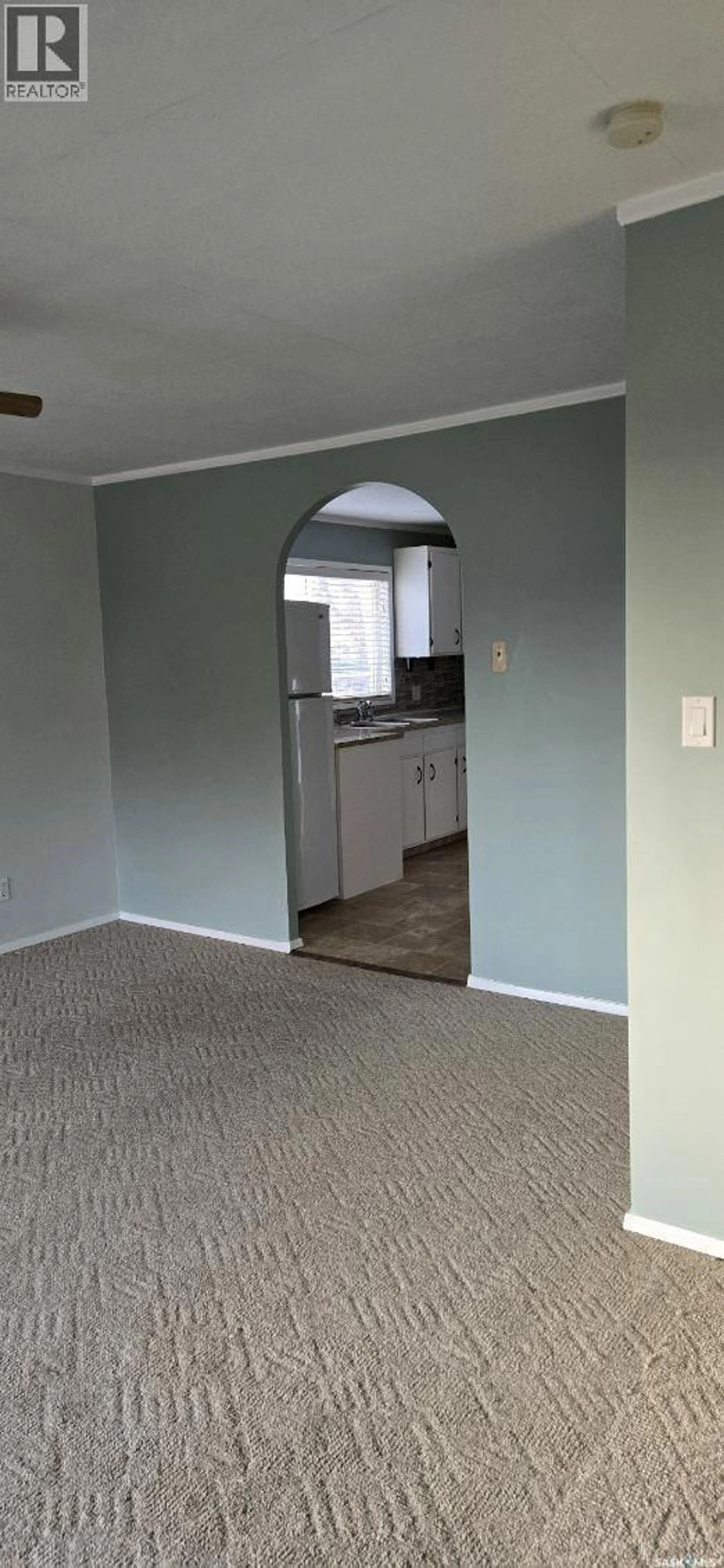 A pic of a room for 231 5TH AVENUE, Gravelbourg Saskatchewan S0H1X0