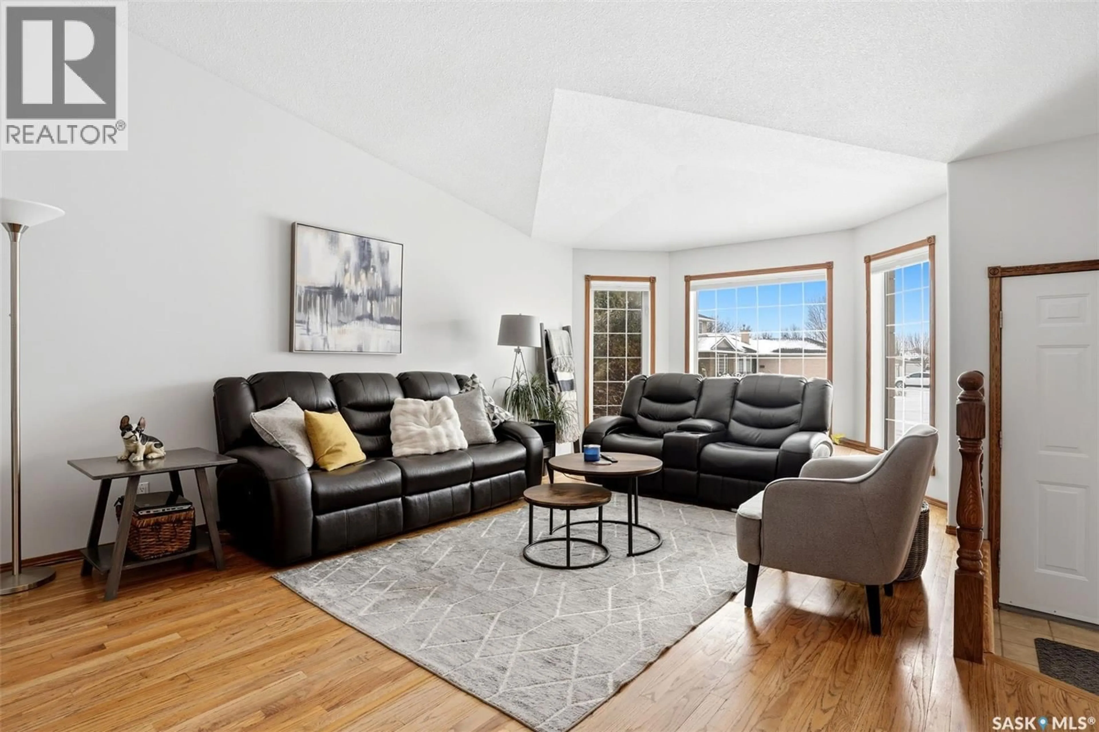 Living room with furniture, unknown for 2358 MCGREGOR PLACE, Regina Saskatchewan S4V2Y4