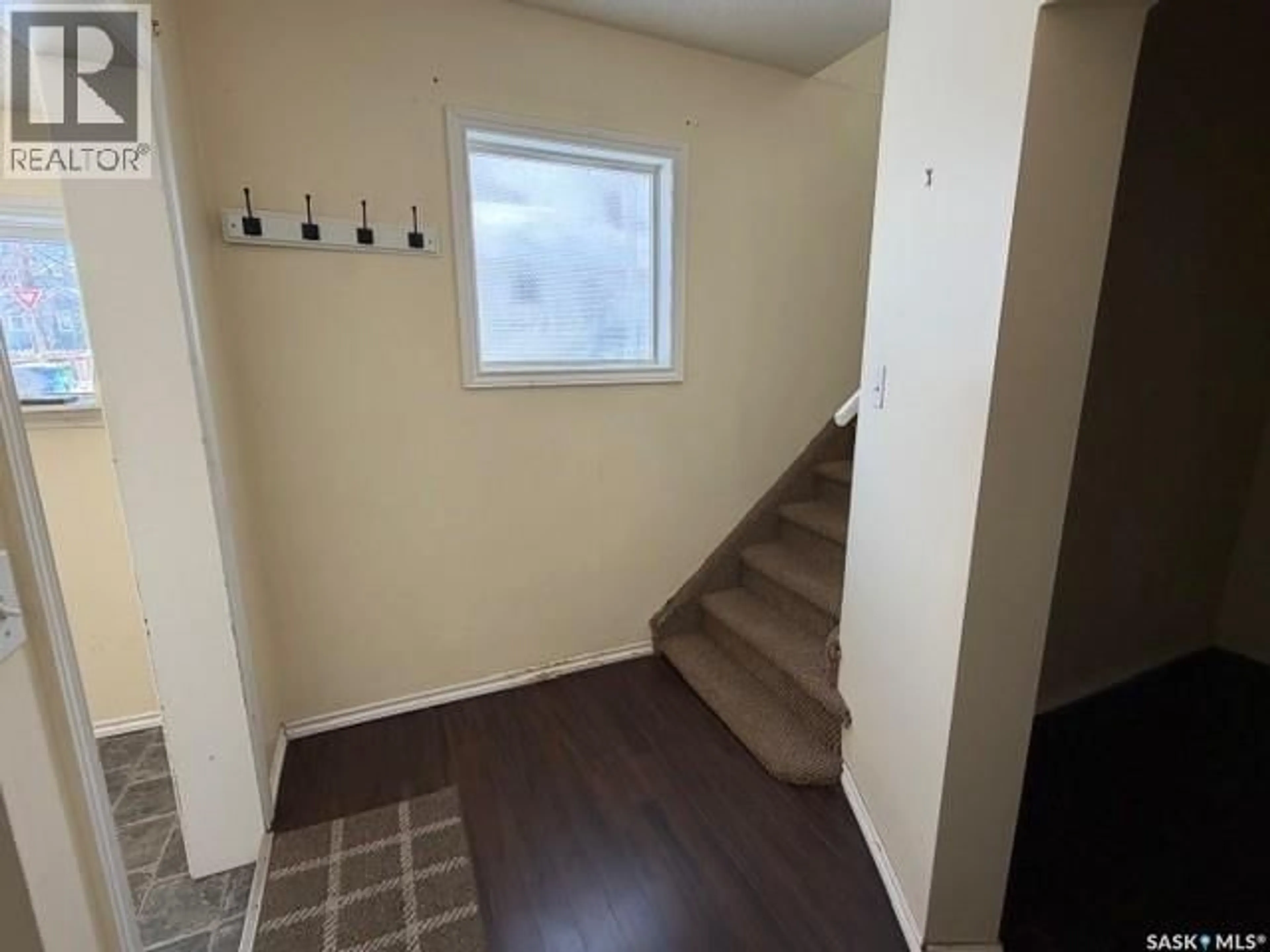 Unknown for 405 18TH STREET, Saskatoon Saskatchewan S7M1C7