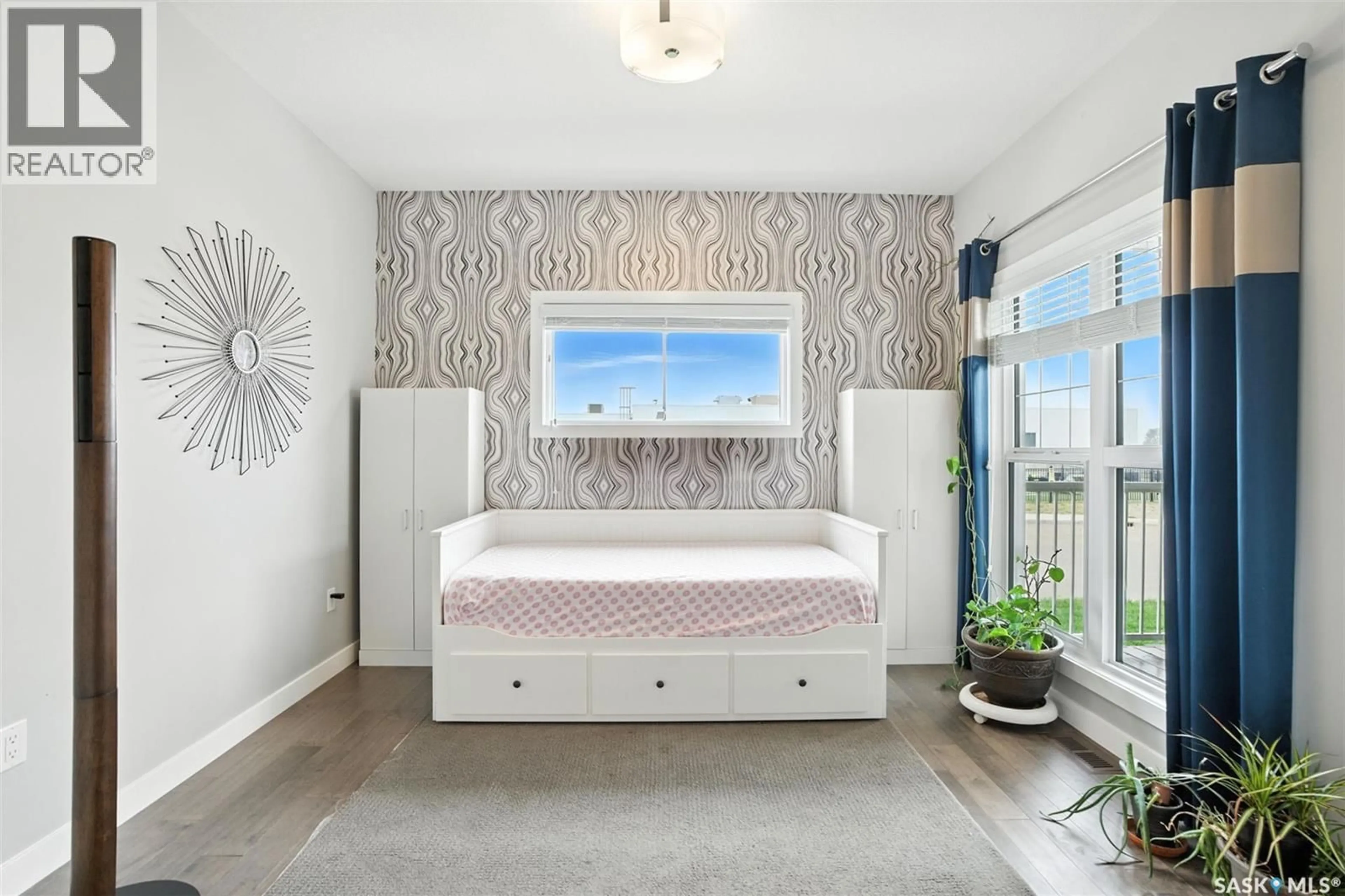 Contemporary bathroom, ceramic/tile floor for 212 SECORD WAY, Saskatoon Saskatchewan S7V0L9
