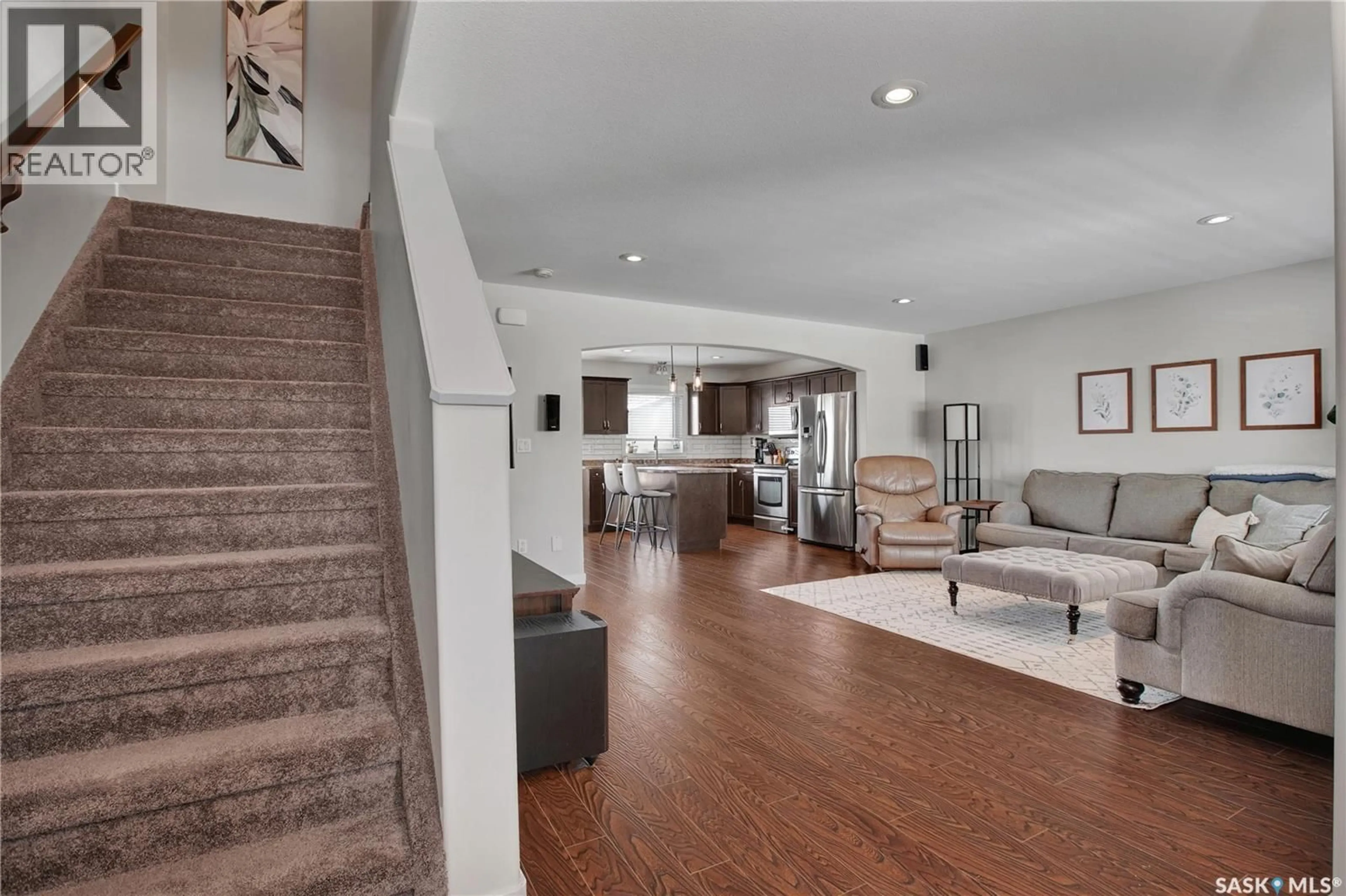 Unknown for 158 CORNISH ROAD, Saskatoon Saskatchewan S7T0K4