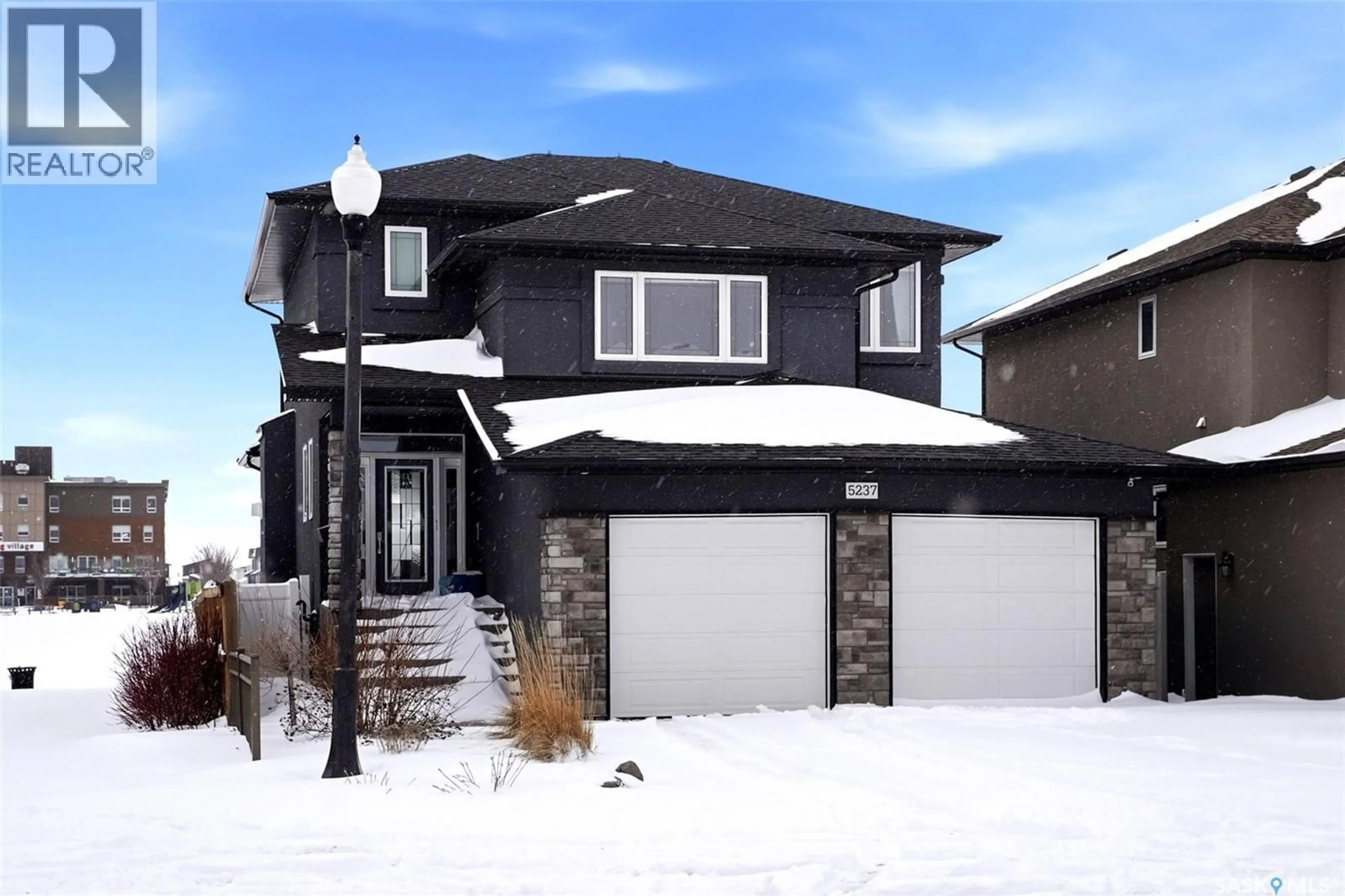 Home with vinyl exterior material, street for 5237 SNOWBIRDS CRESCENT, Regina Saskatchewan S4W0H4