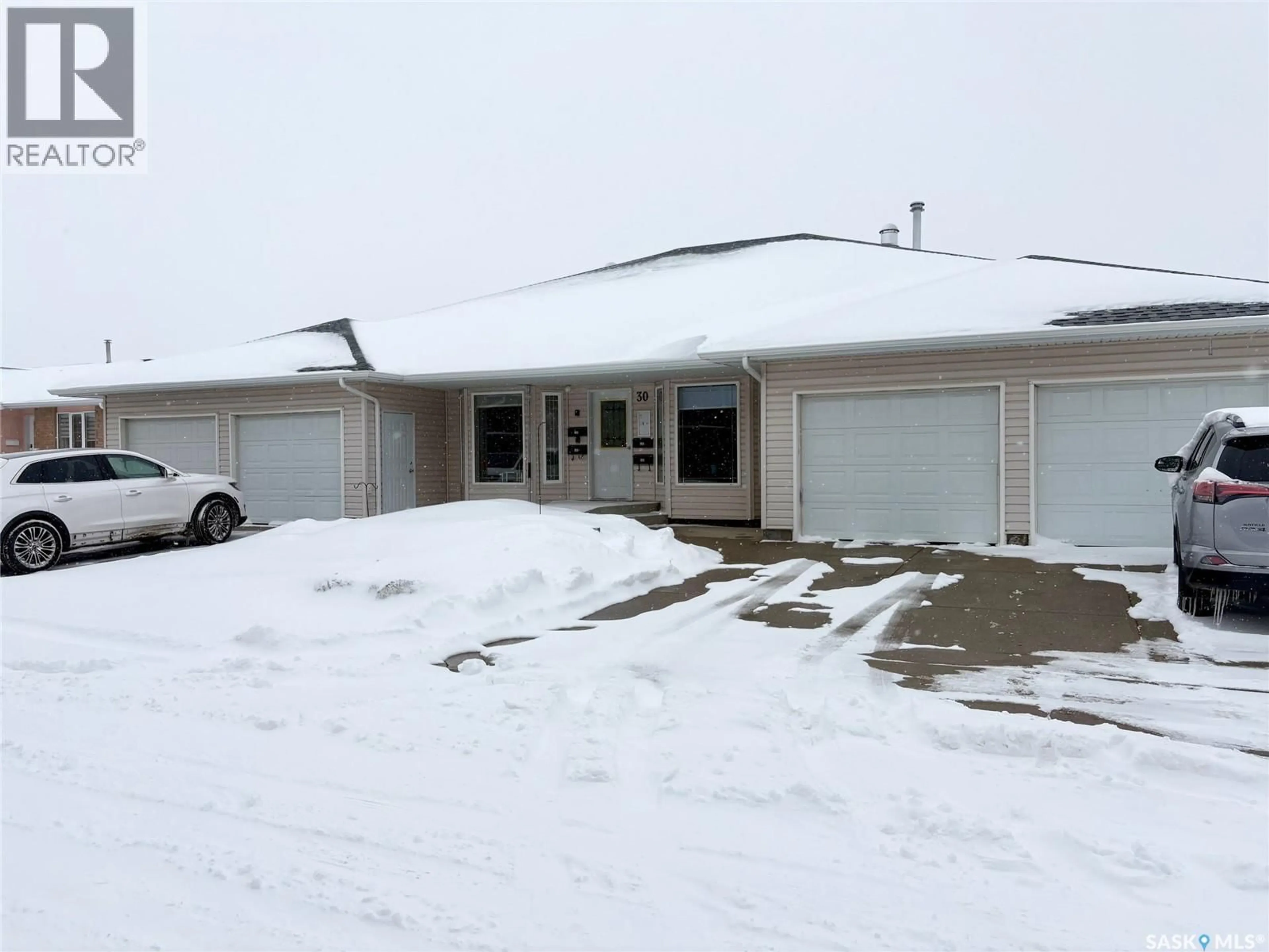 Unknown for 30 - 102 RUSSELL DRIVE, Yorkton Saskatchewan S3N3W2