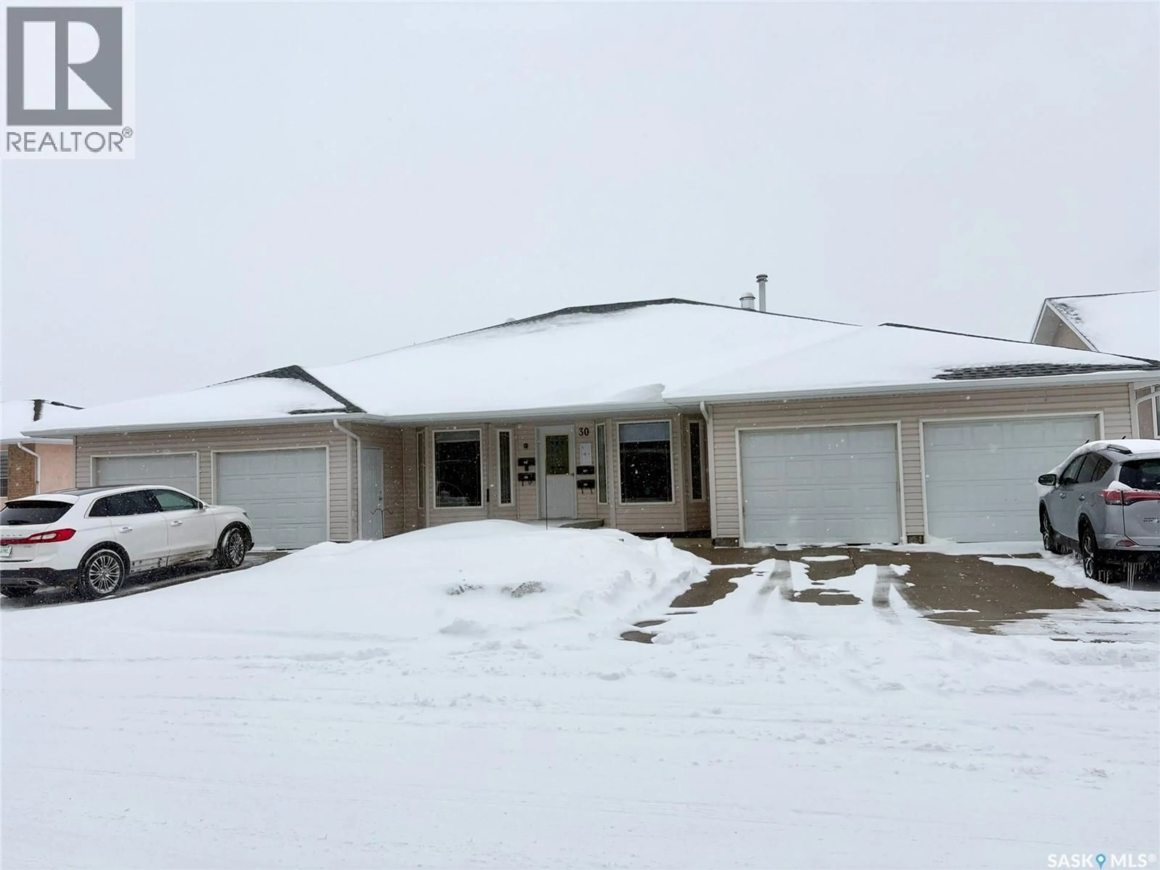 Unknown for 30 - 102 RUSSELL DRIVE, Yorkton Saskatchewan S3N3W2