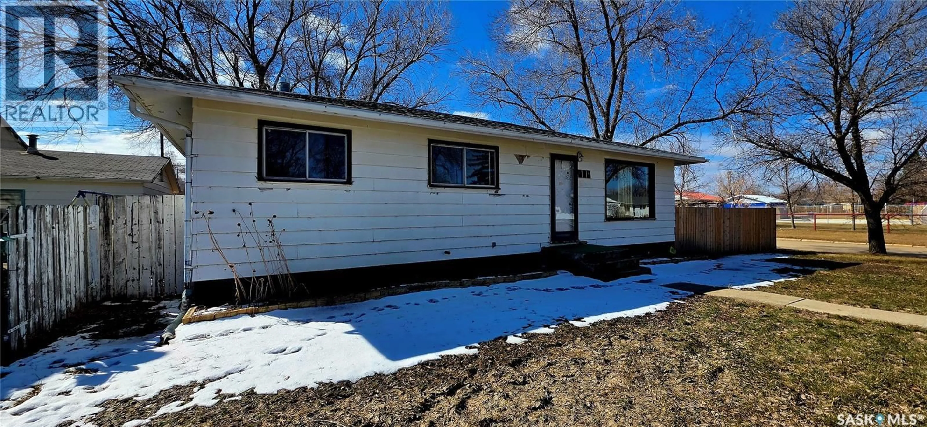 Home with vinyl exterior material, street for 259 DUNCAN ROAD, Estevan Saskatchewan S4A0A5