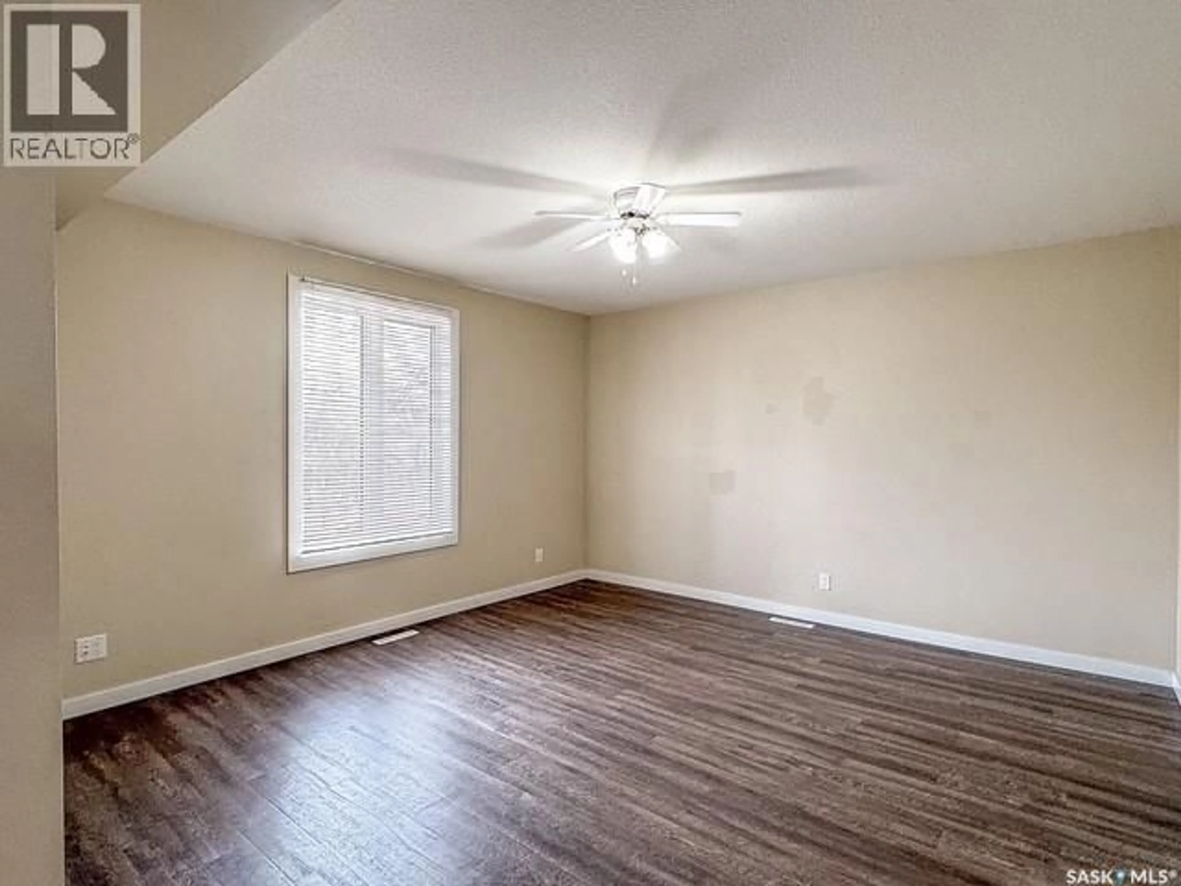 A pic of a room for 614 7TH AVENUE, Swift Current Saskatchewan S9H2M4