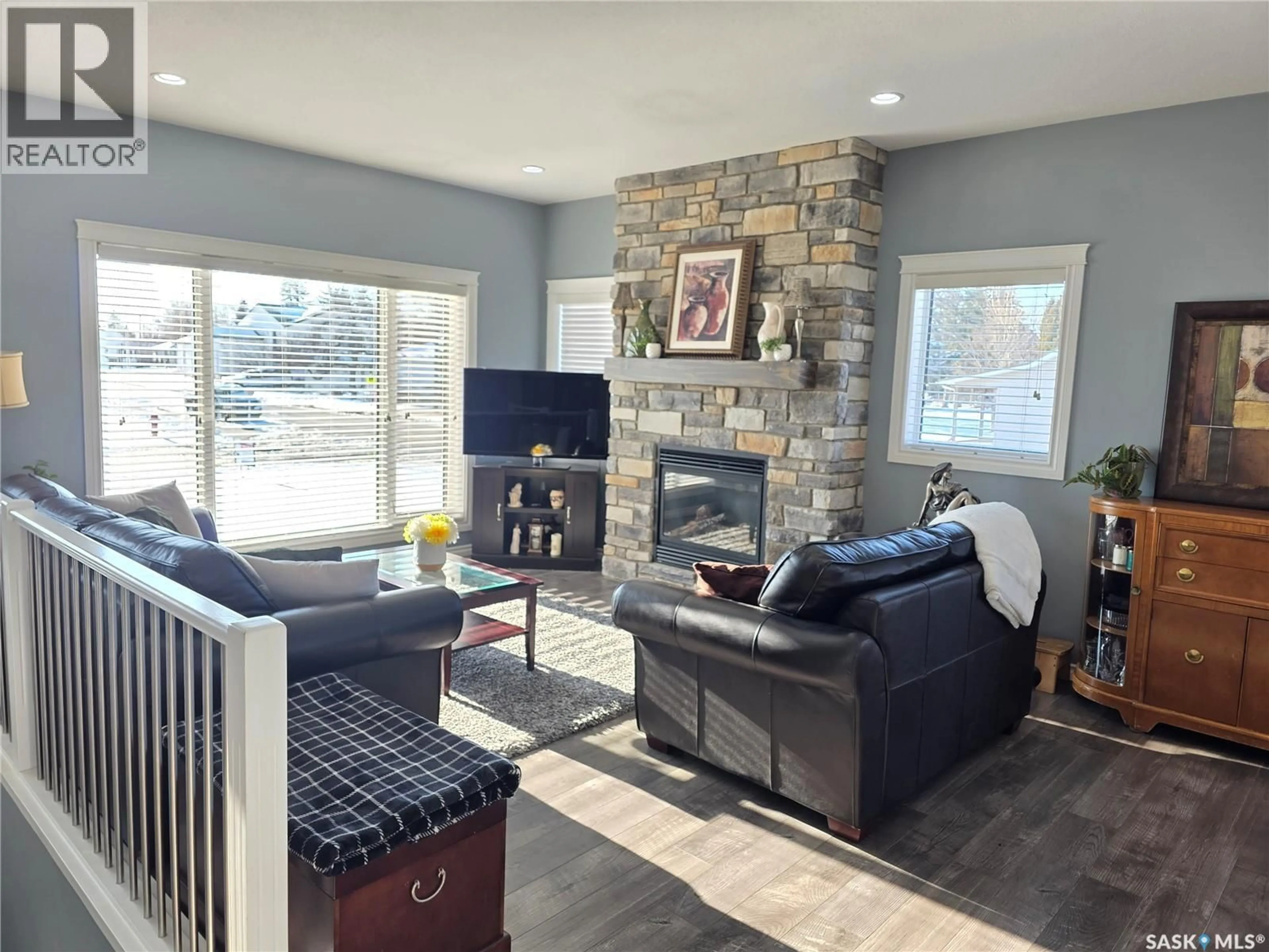 Living room with furniture, unknown for 601 SELKIRK STREET, Outlook Saskatchewan S0L2N0