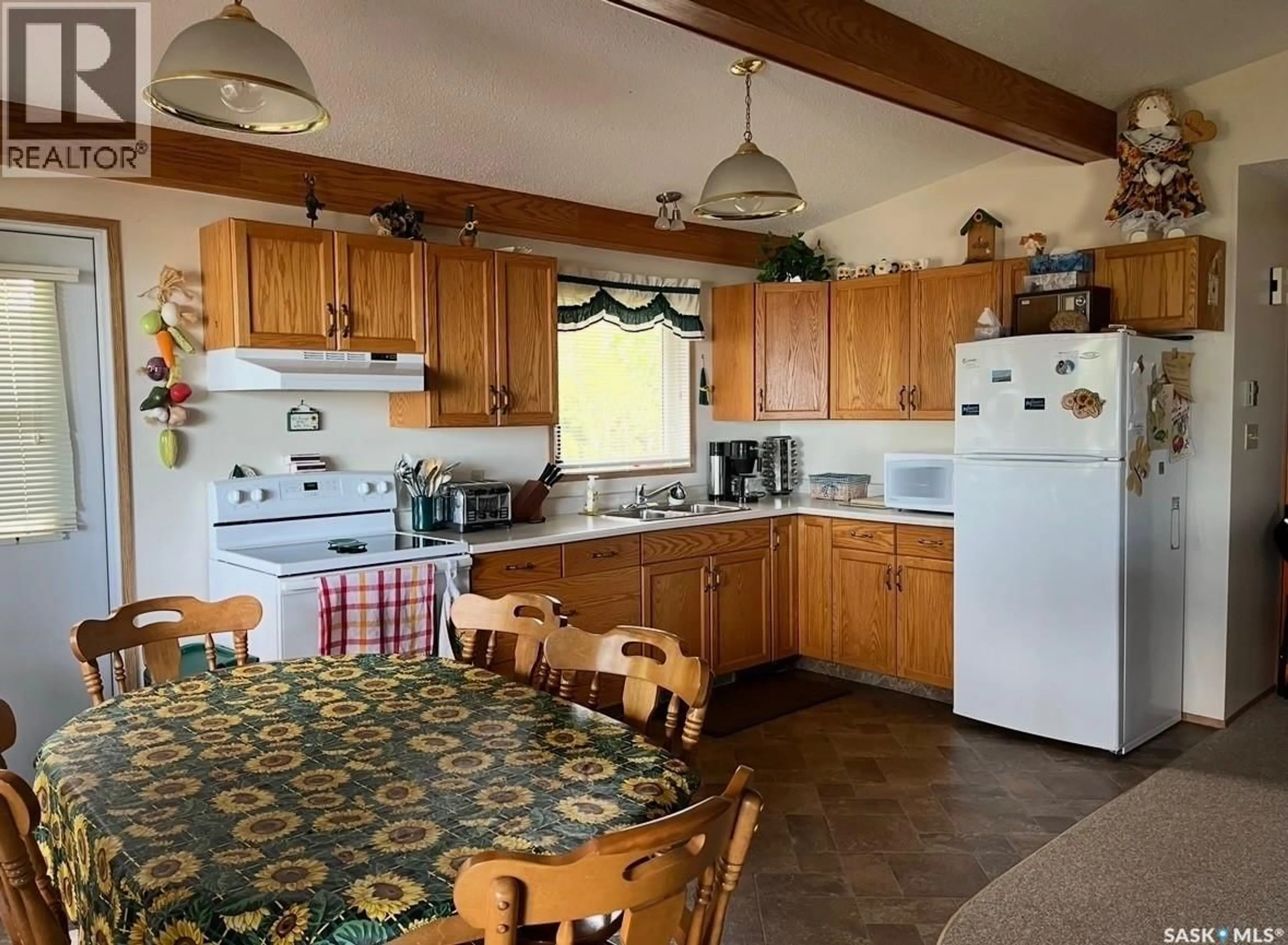 Standard kitchen, unknown for 28 HIGHLAND AVENUE, Meota Rm No.468 Saskatchewan S0M0L0