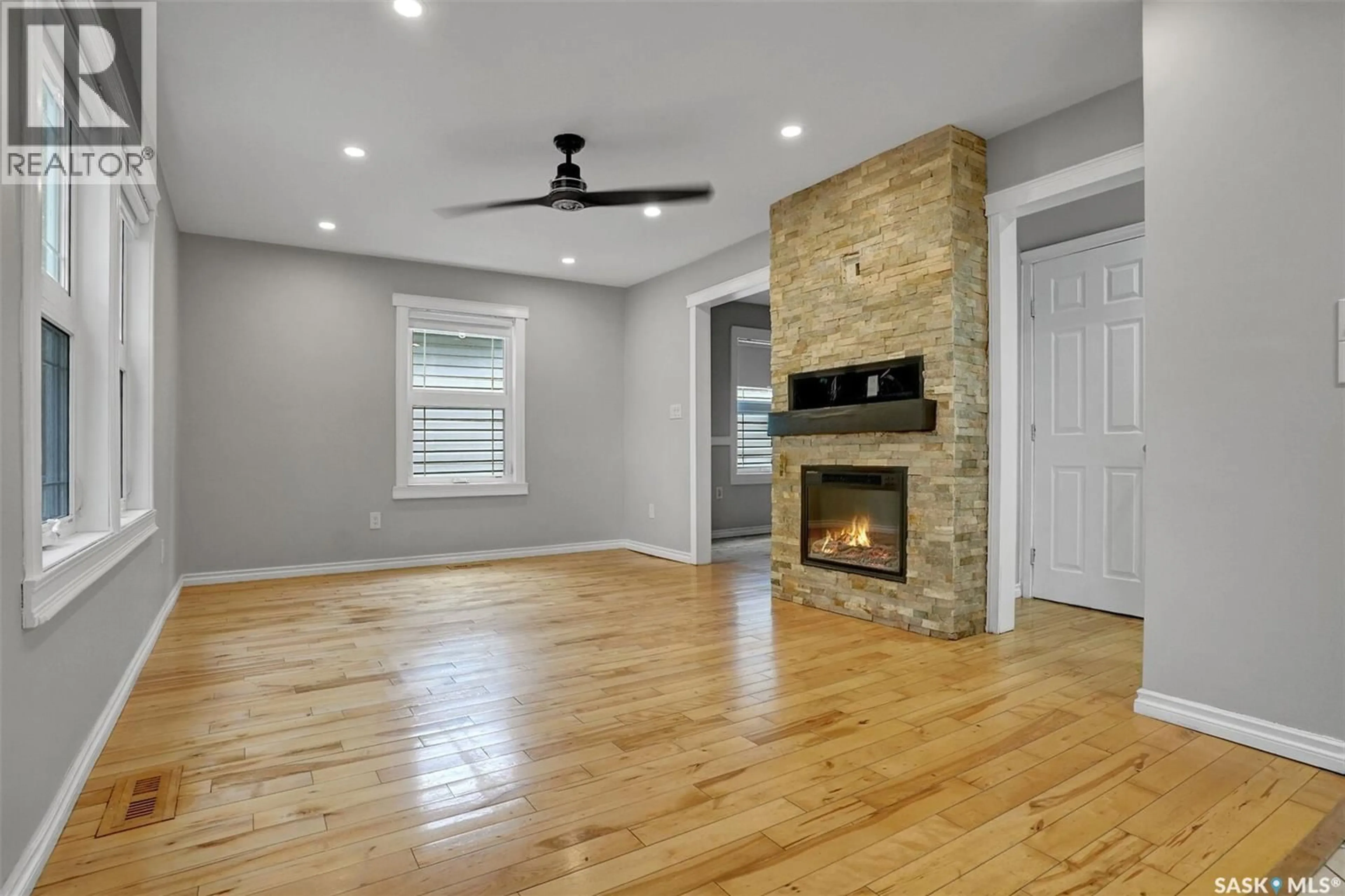 Unknown for 1143 WASCANA STREET, Regina Saskatchewan S4T4H9