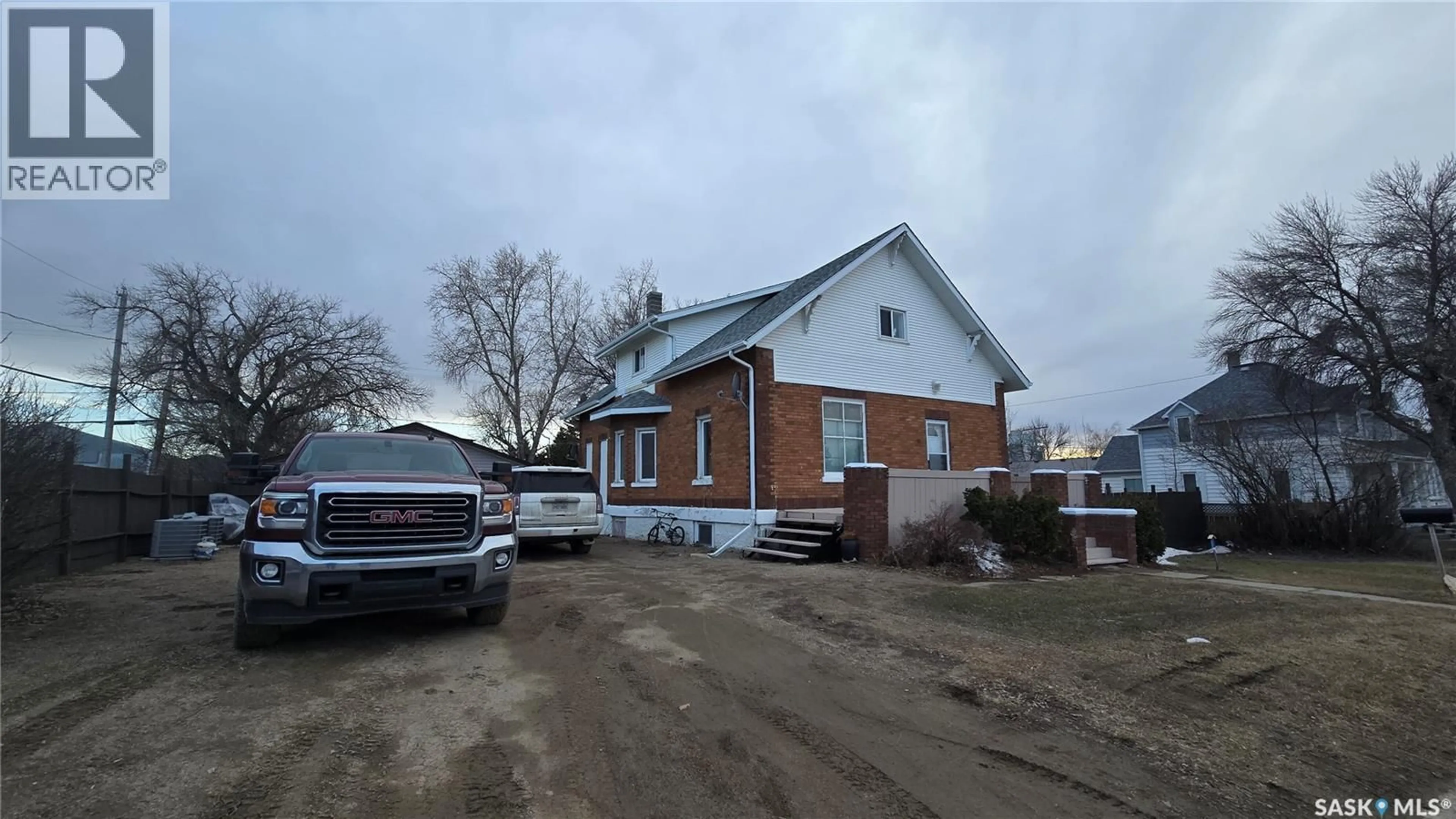 Unknown for 112 1ST AVENUE, Vibank Saskatchewan S0G4Y0