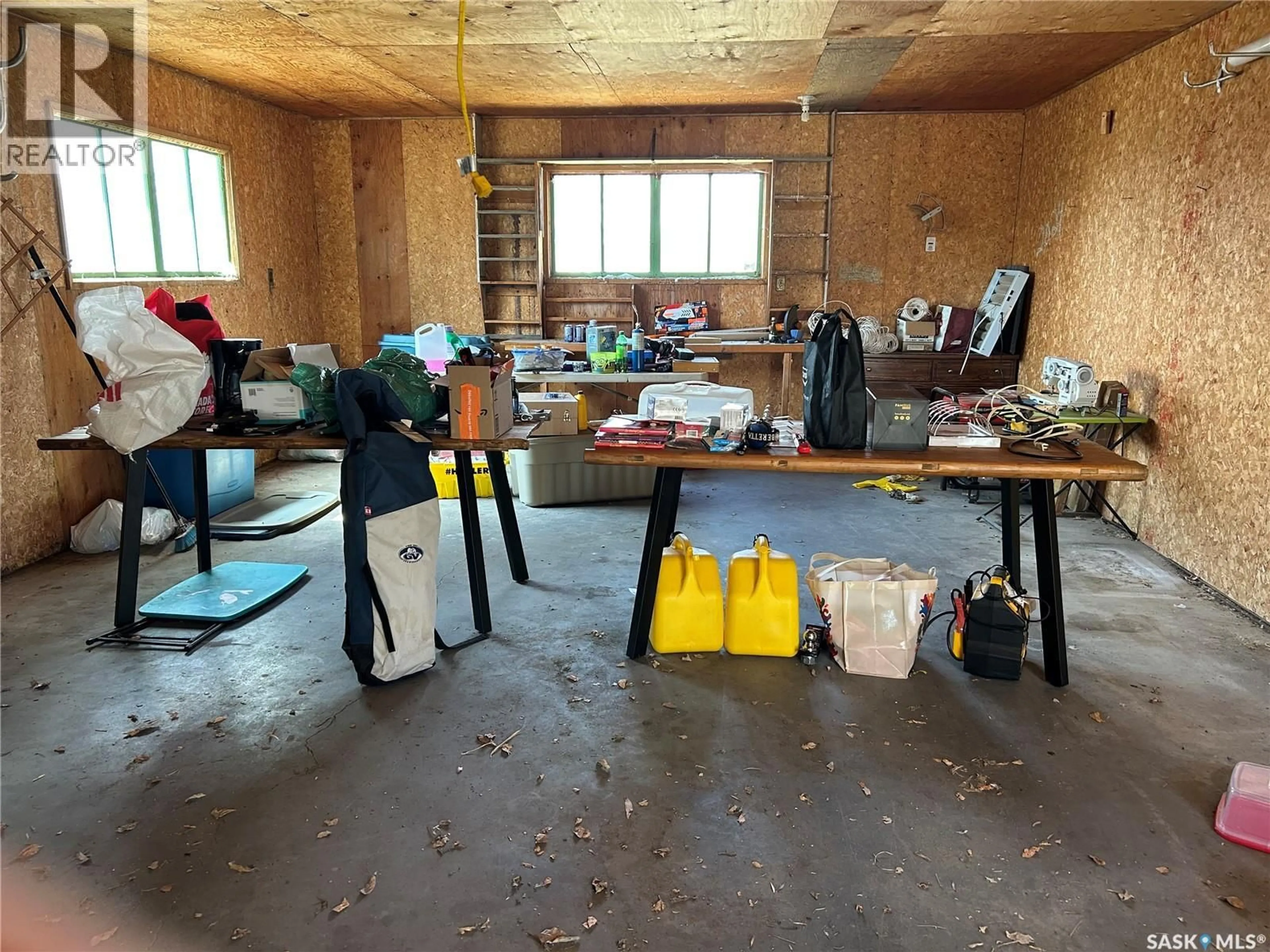 A pic of a room for 321 3RD STREET, Frobisher Saskatchewan S0C0Y0