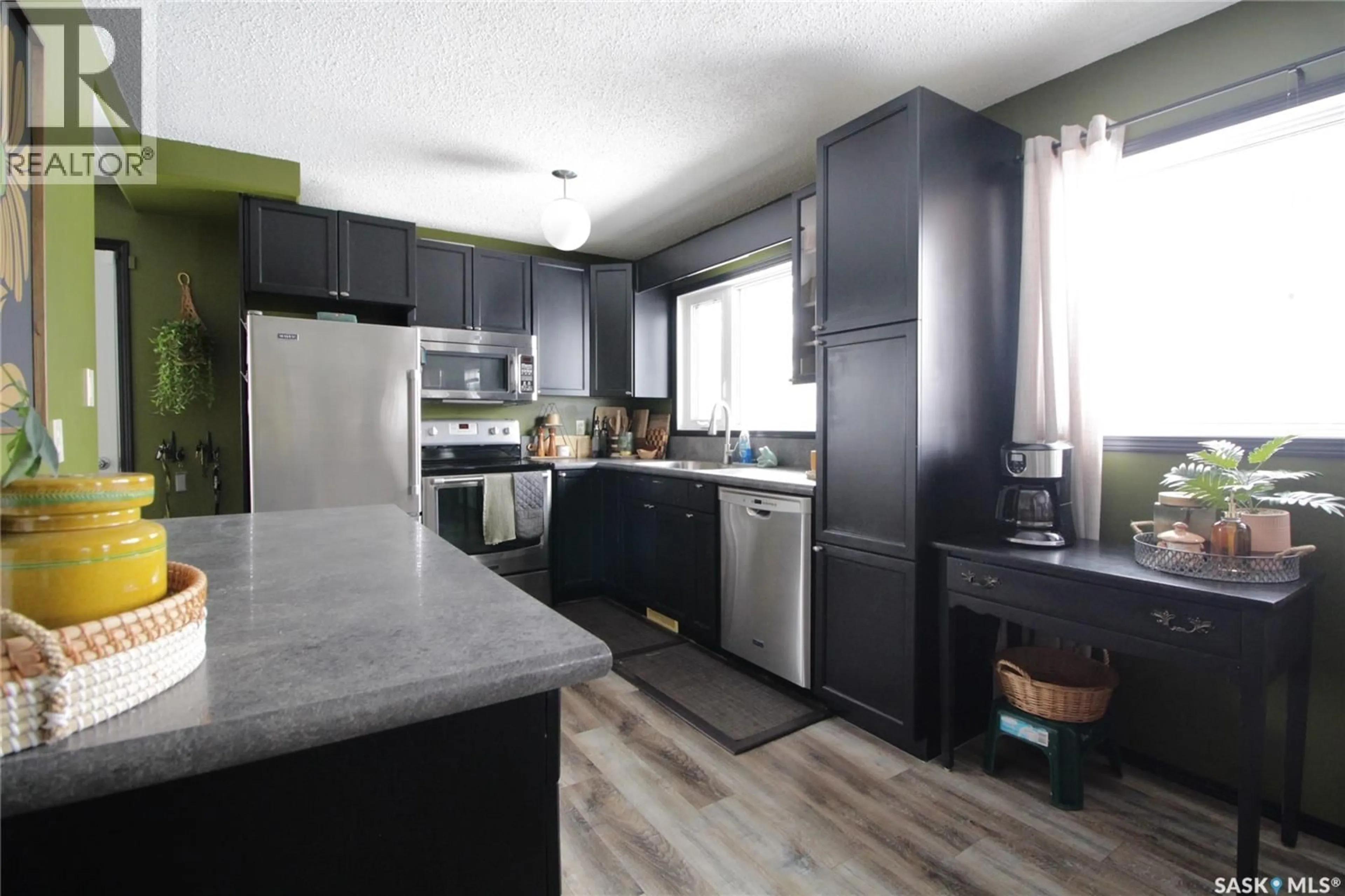 Open concept kitchen, unknown for 1110 ROBIN AVENUE, Rocanville Saskatchewan S0A3L0