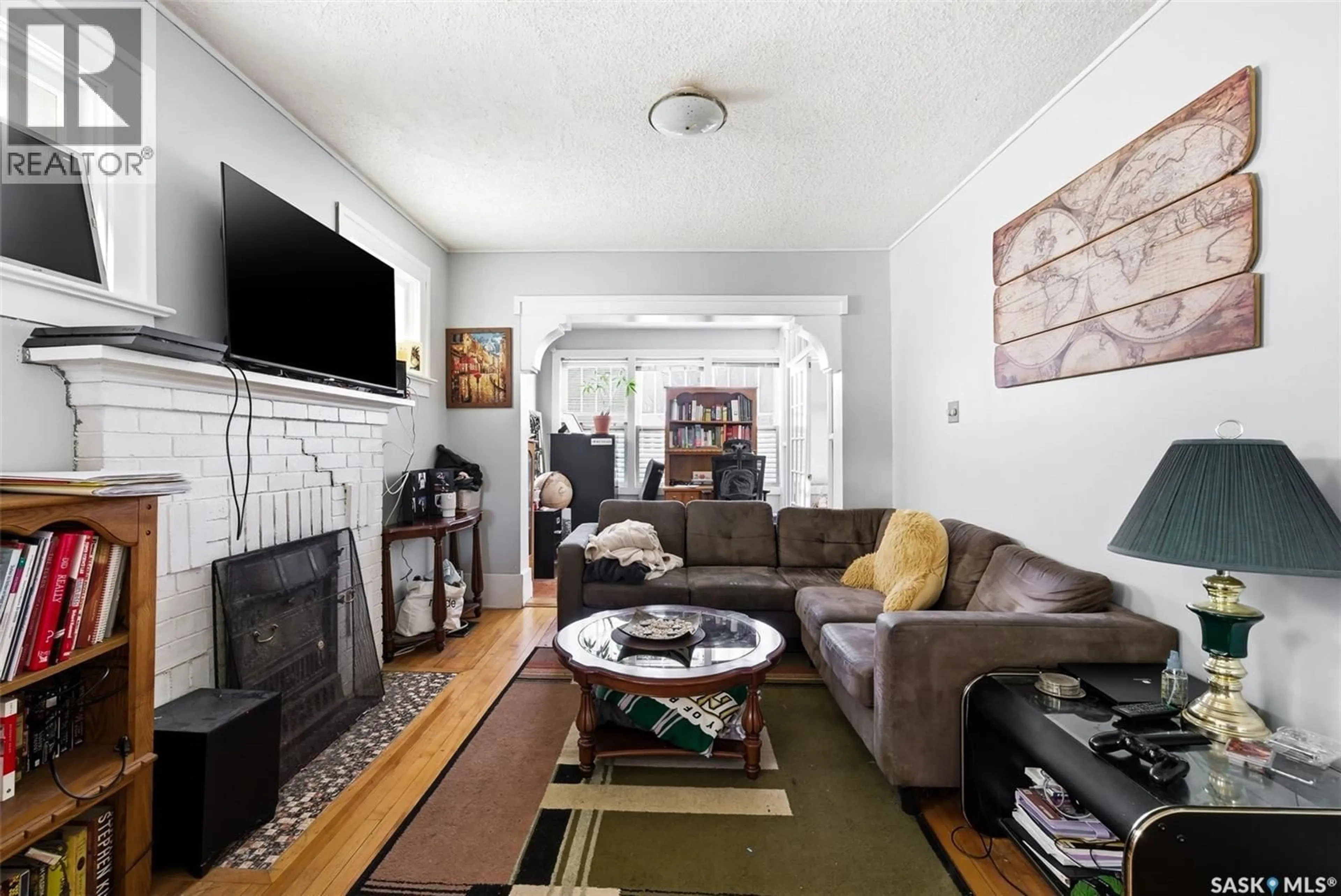 Living room with furniture, unknown for 2168 MONTAGUE STREET, Regina Saskatchewan S4T3J9
