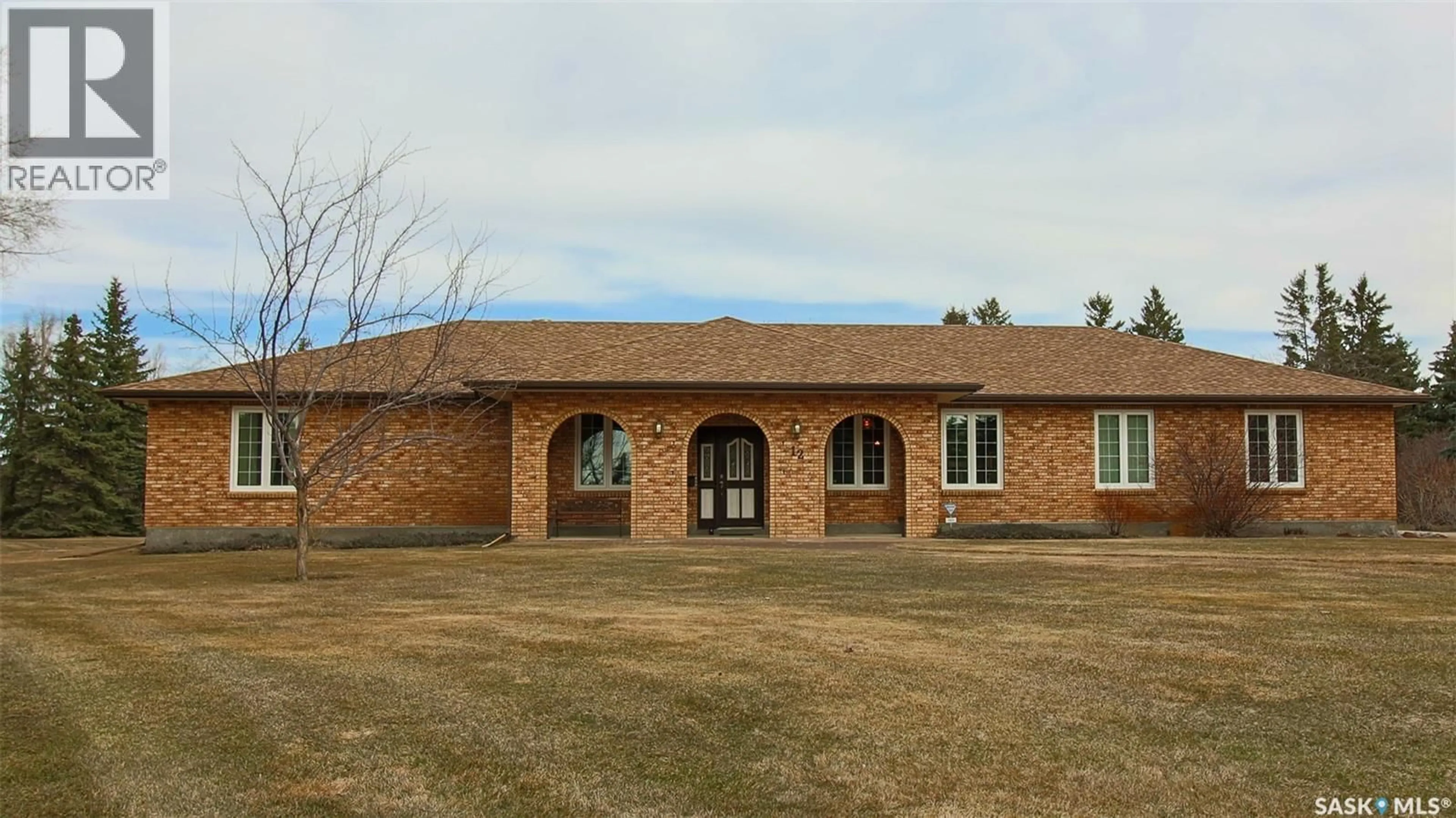 A pic from outside/outdoor area/front of a property/back of a property/a pic from drone, building for 12 PEARL CRESCENT, Edenwold Rm No.158 Saskatchewan S4L1A5