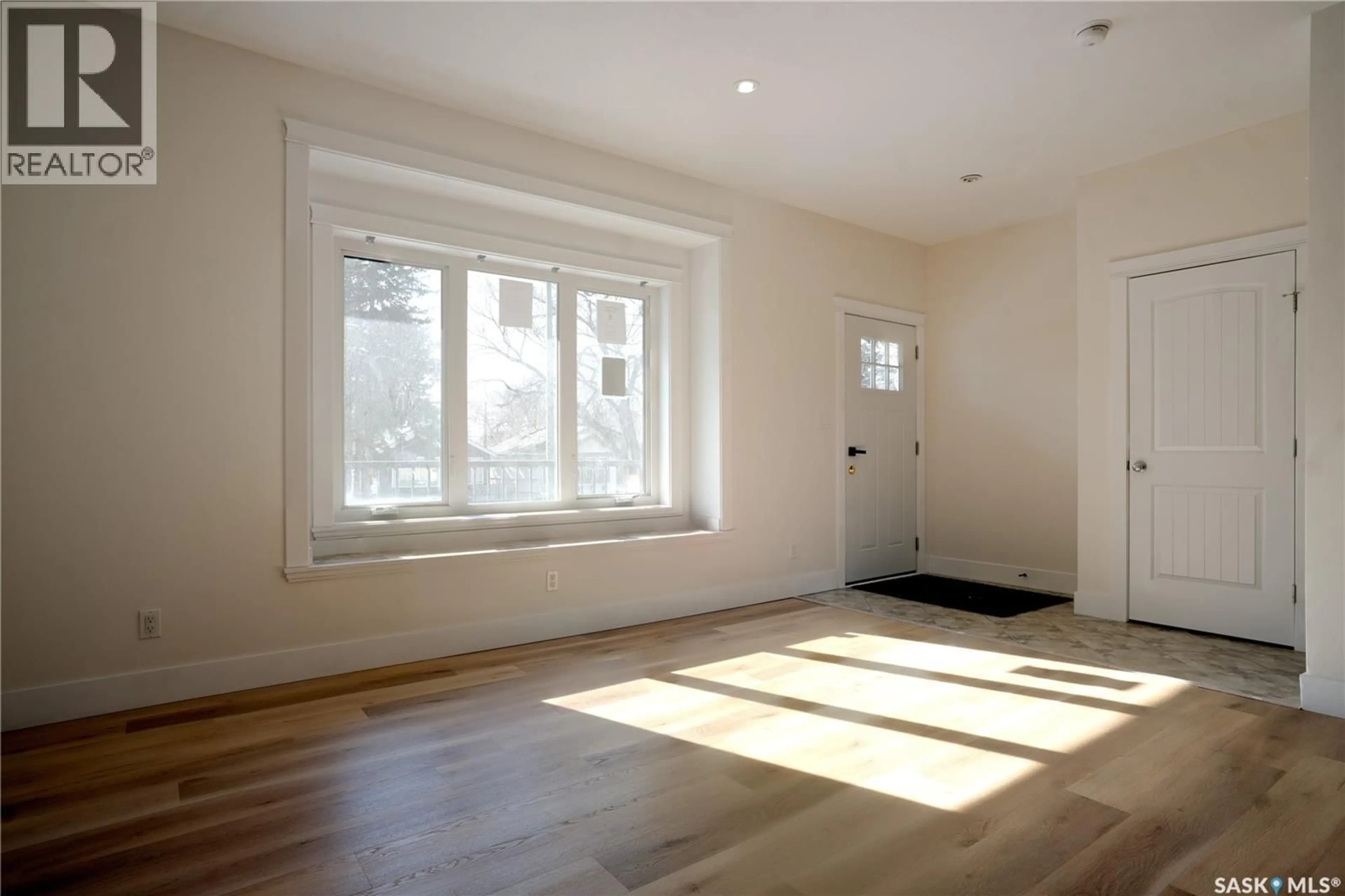A pic of a room for 949 ROBINSON STREET, Regina Saskatchewan S4T2M6