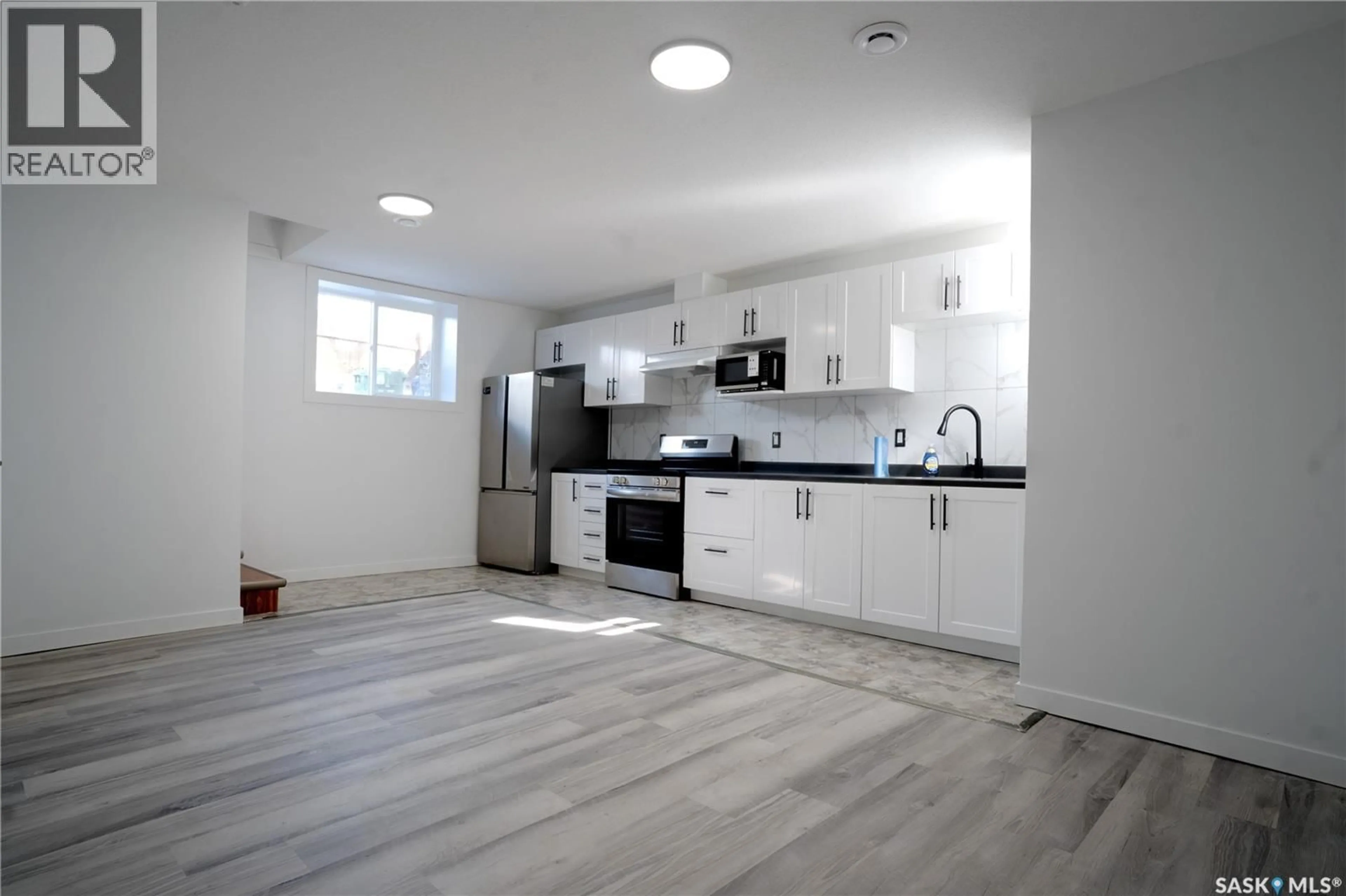 Open concept kitchen, unknown for 949 ROBINSON STREET, Regina Saskatchewan S4T2M6