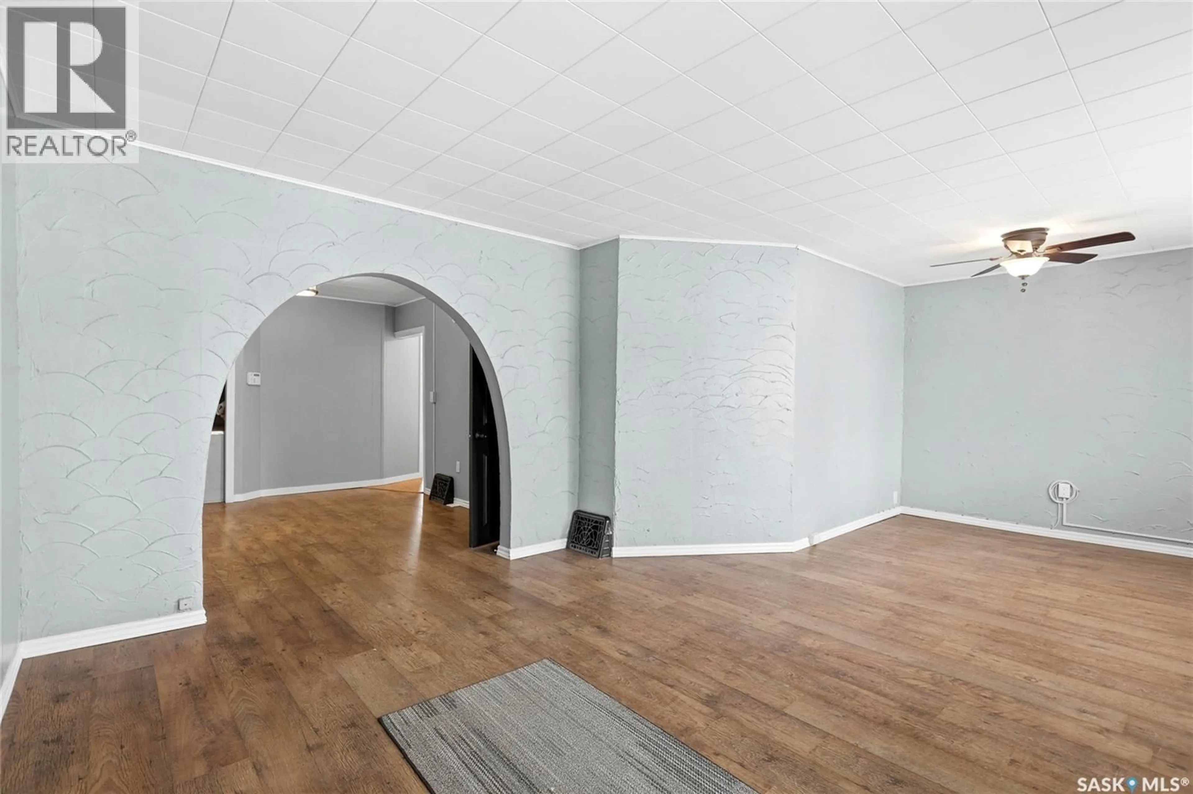 Unknown for 2323 OSLER STREET, Regina Saskatchewan S4P1X2