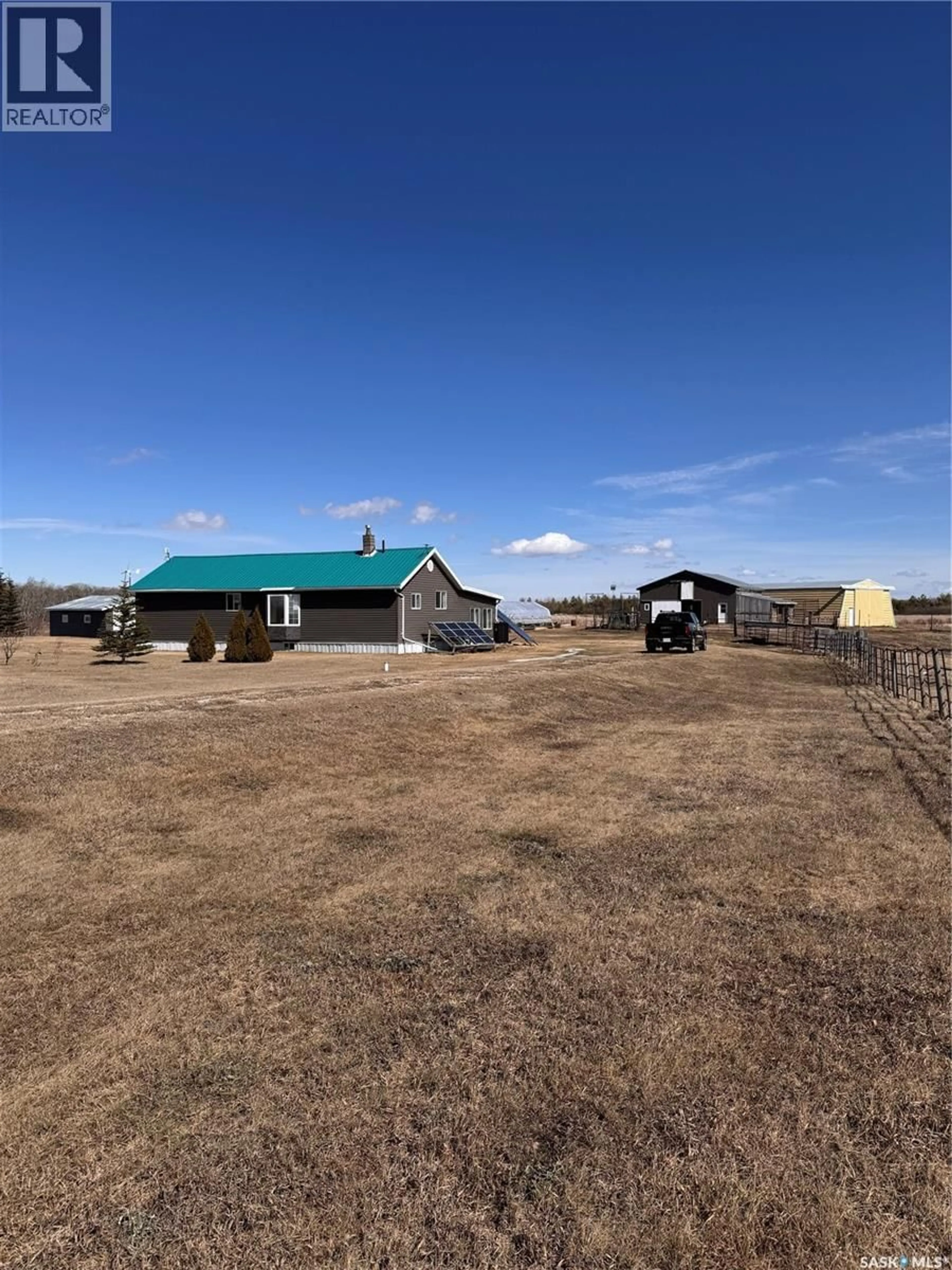 A pic from outside/outdoor area/front of a property/back of a property/a pic from drone, building for McMain - Balgonie COMMUTER ACREAGE, South Qu'Appelle Rm No. 157 Saskatchewan S0G0E0