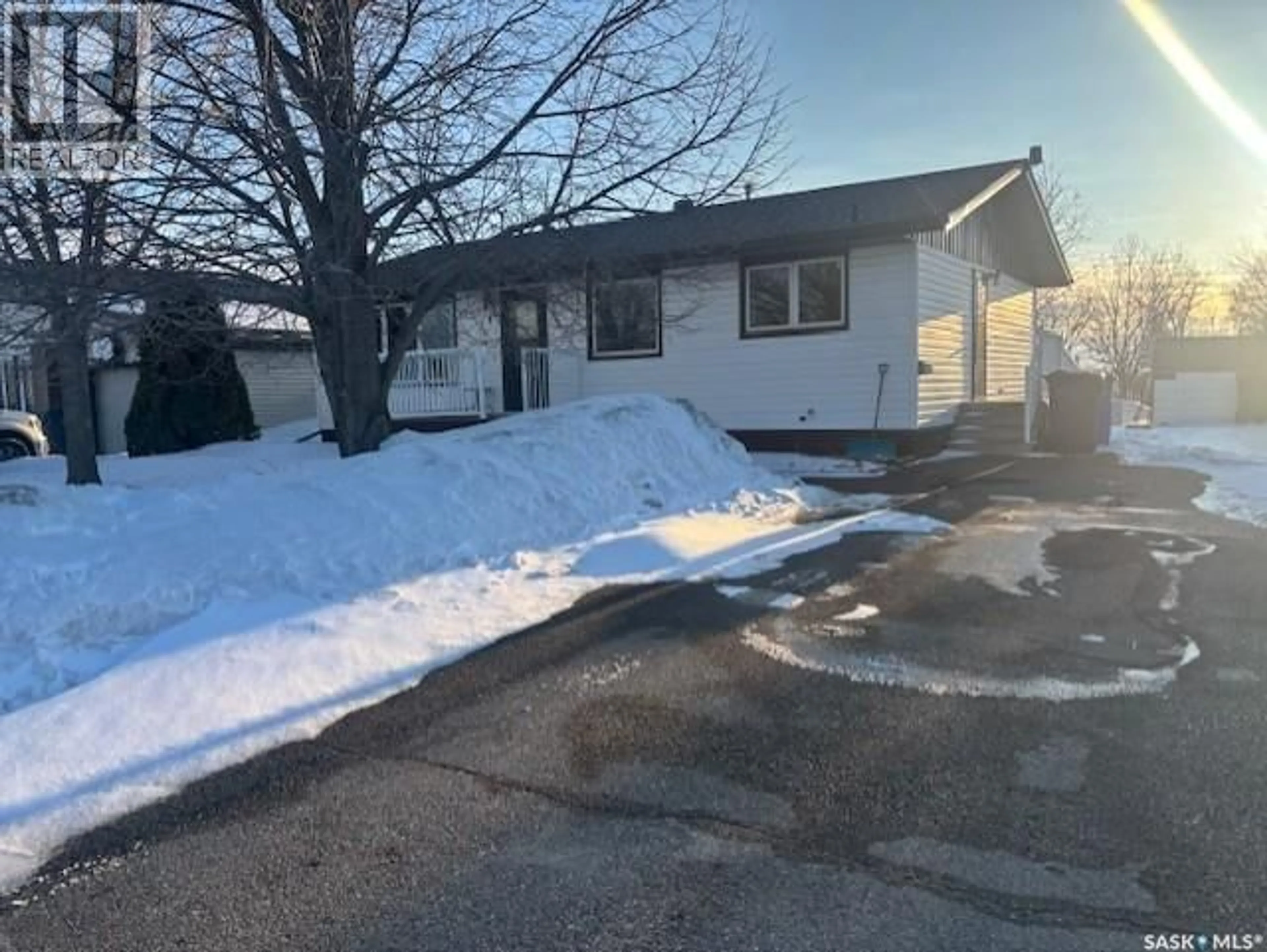 Unknown for 18 WATERLOO ROAD, Yorkton Saskatchewan S3N3E8