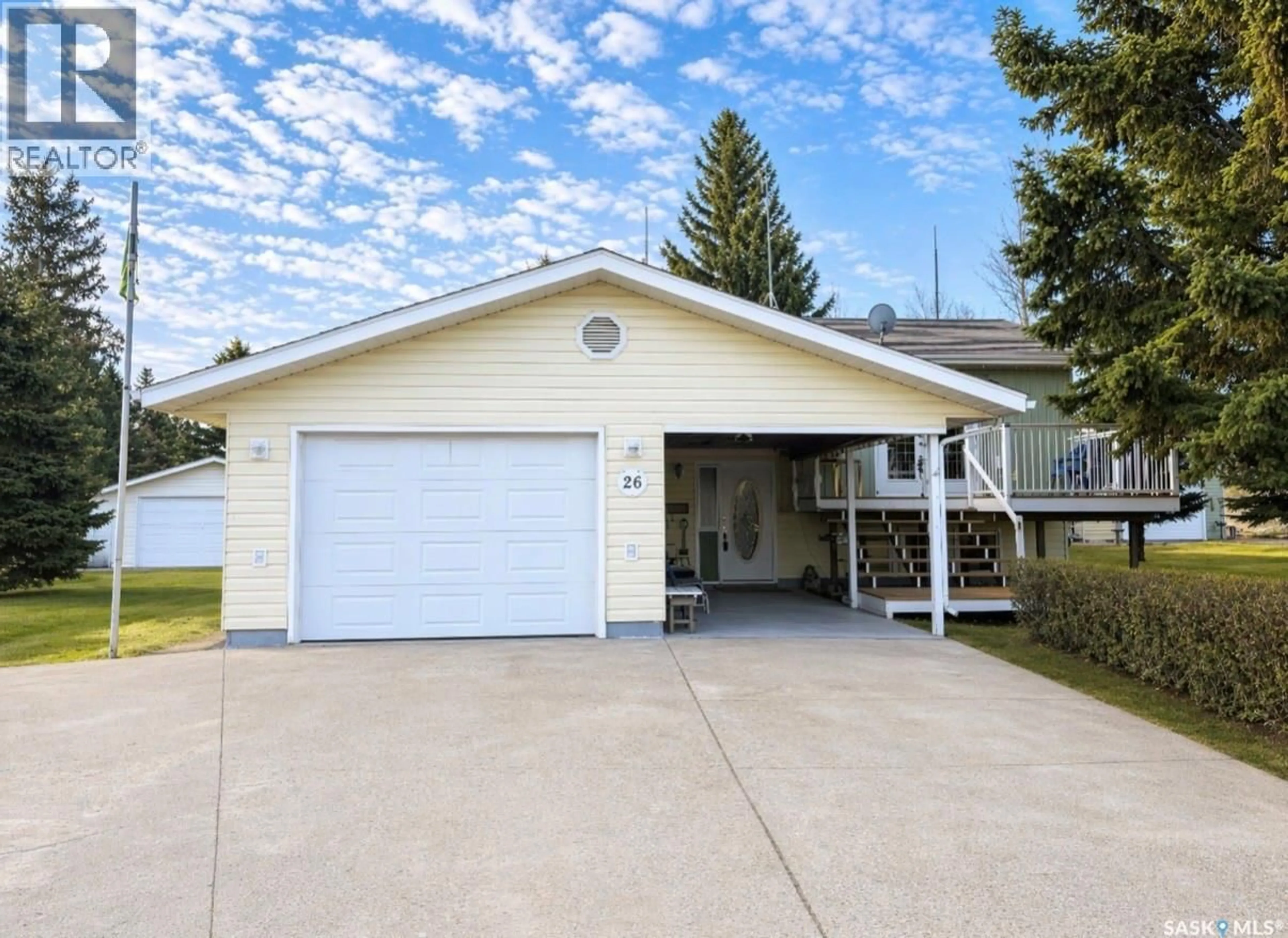 Home with vinyl exterior material, street for 26 SARGENT CRESCENT, Maple Bush Rm No. 224 Saskatchewan S0H3P0