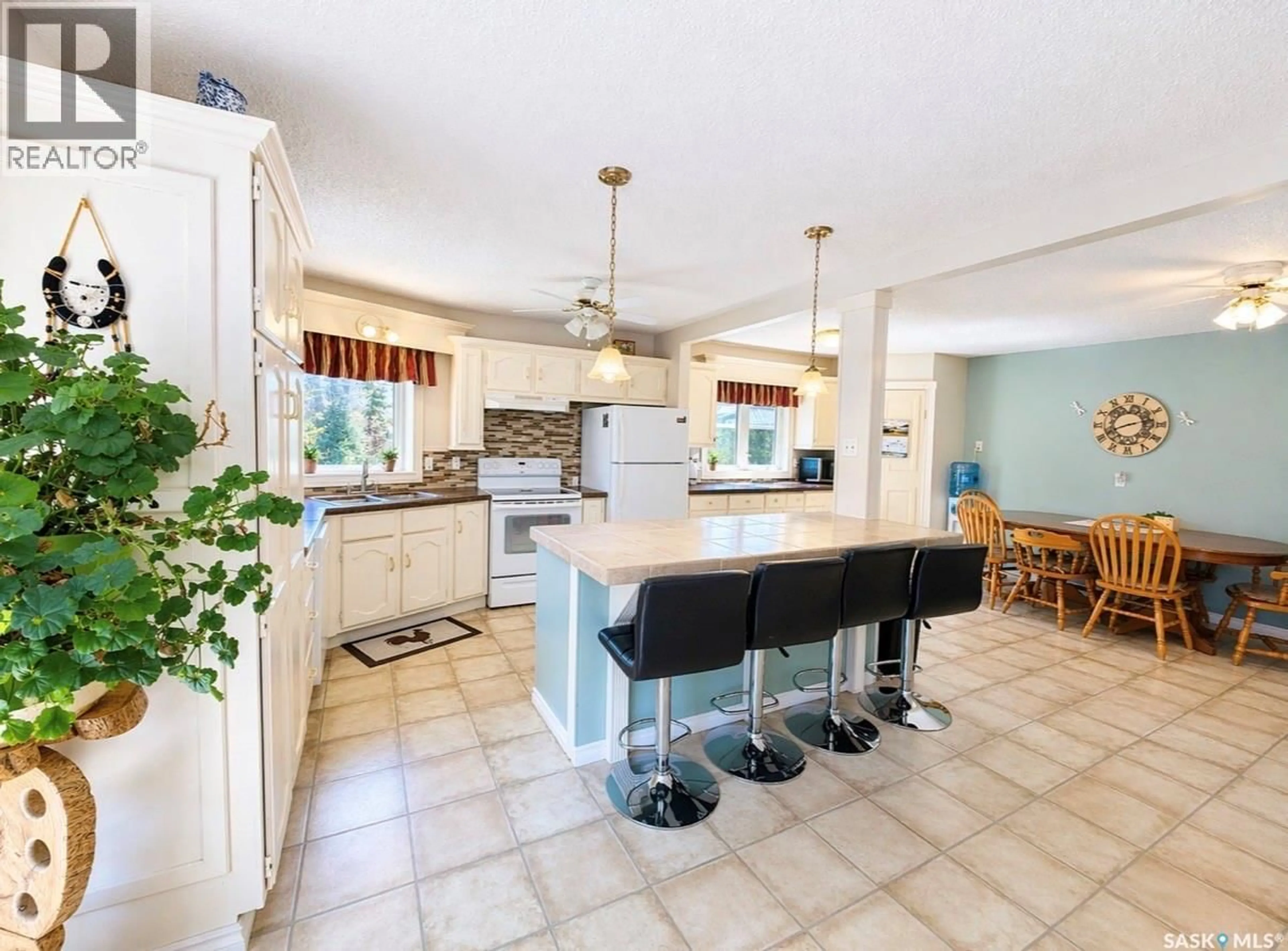 Open concept kitchen, ceramic/tile floor for 26 SARGENT CRESCENT, Maple Bush Rm No. 224 Saskatchewan S0H3P0