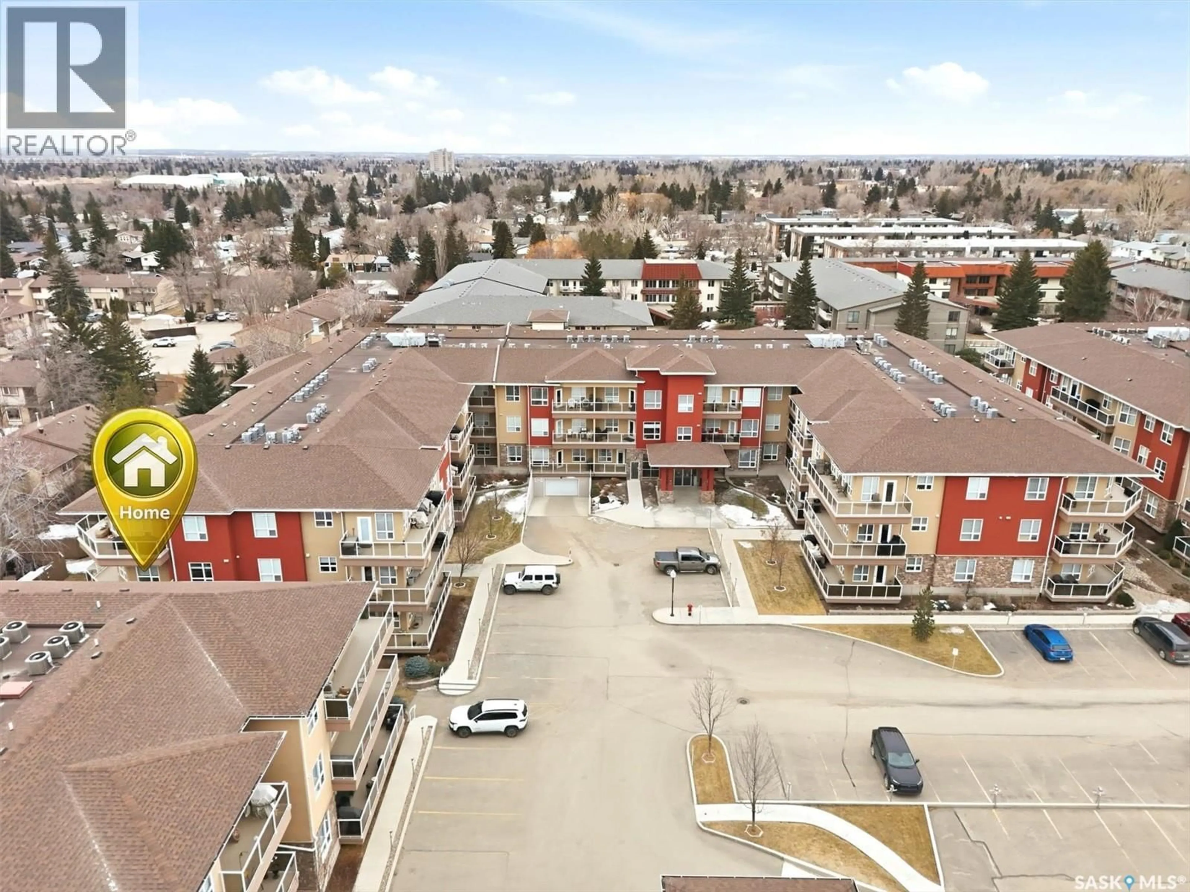 A pic from outside/outdoor area/front of a property/back of a property/a pic from drone, city buildings view from balcony for 206 - 1025 MOSS AVENUE, Saskatoon Saskatchewan S7H4C7