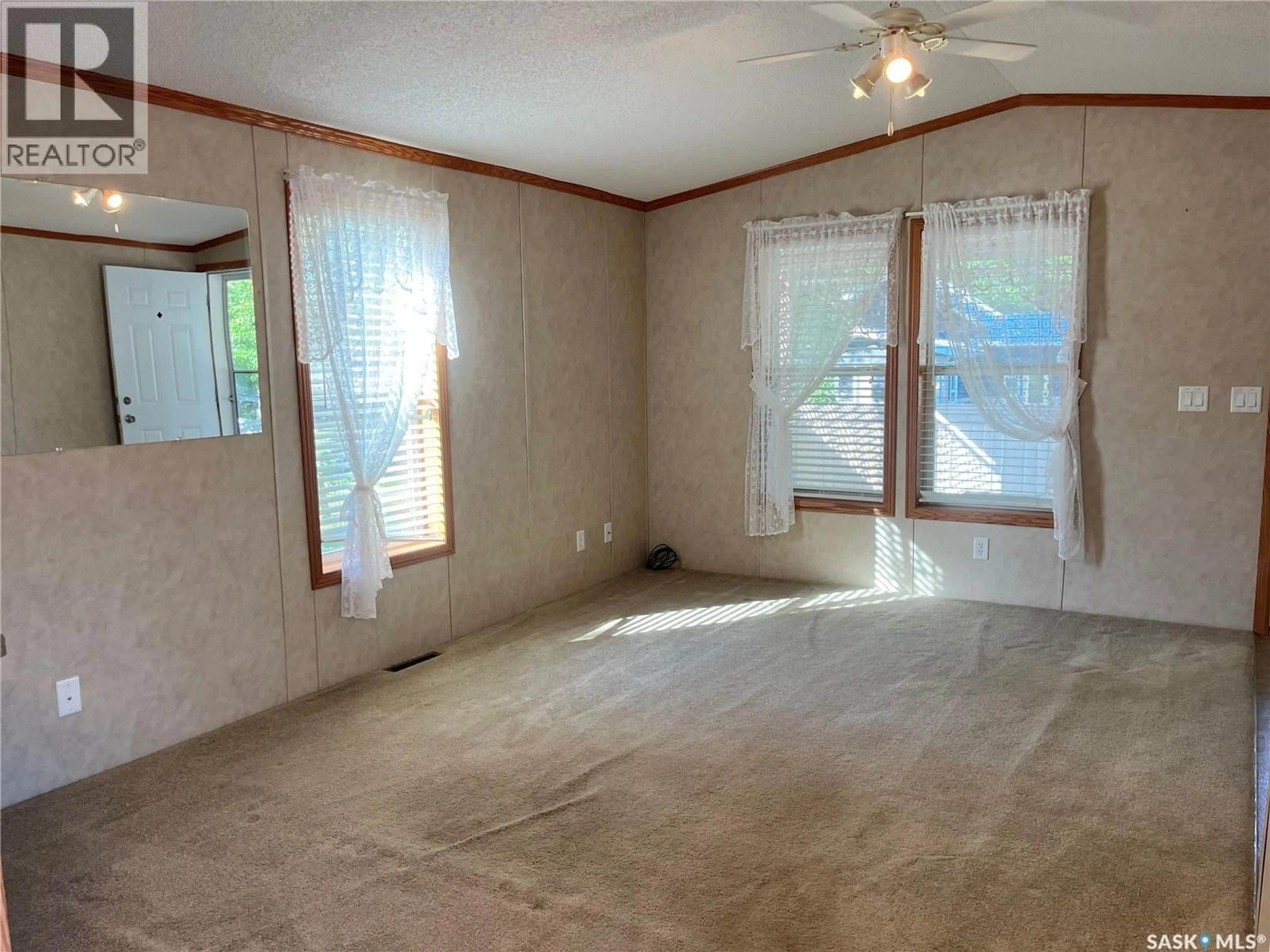 A pic of a room for 622 BERTRAND AVENUE, Radville Saskatchewan S0C2G0