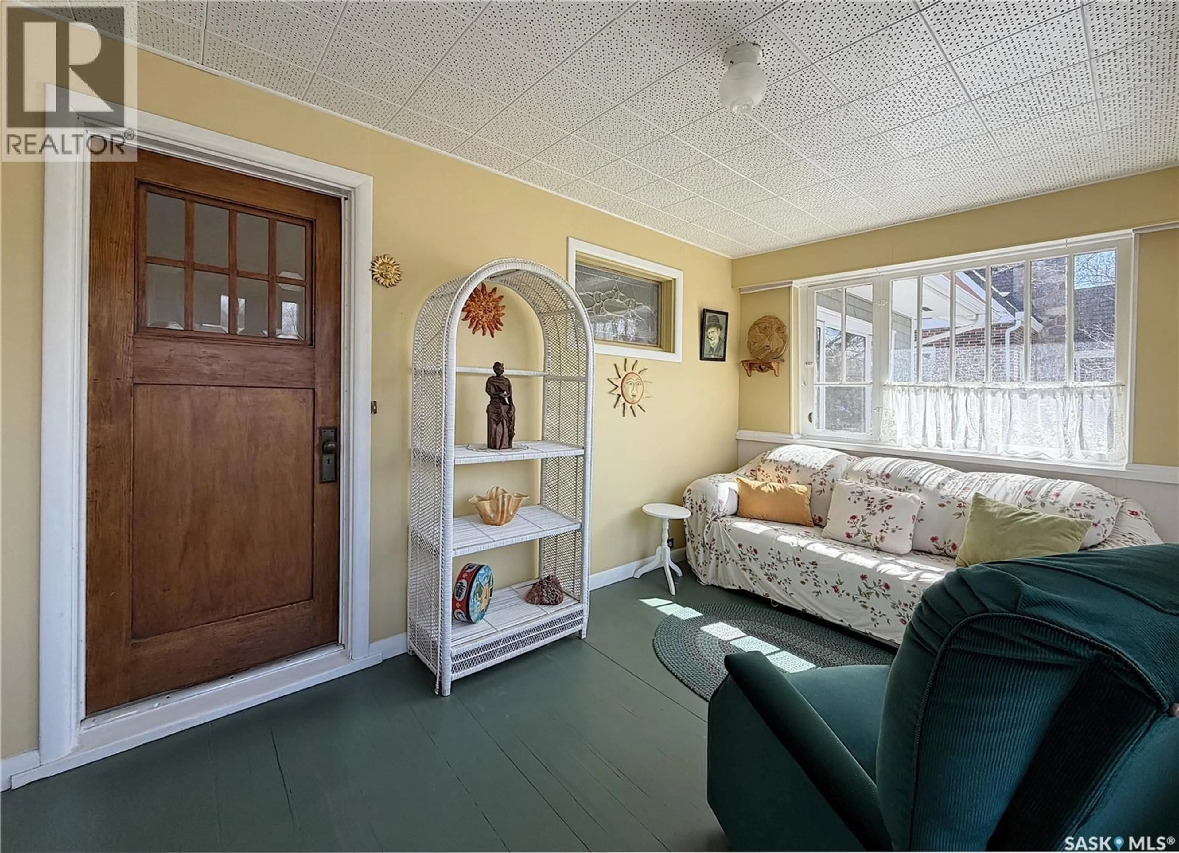 Living room with furniture, unknown for 1433 2ND STREET, Estevan Saskatchewan S4A0M5