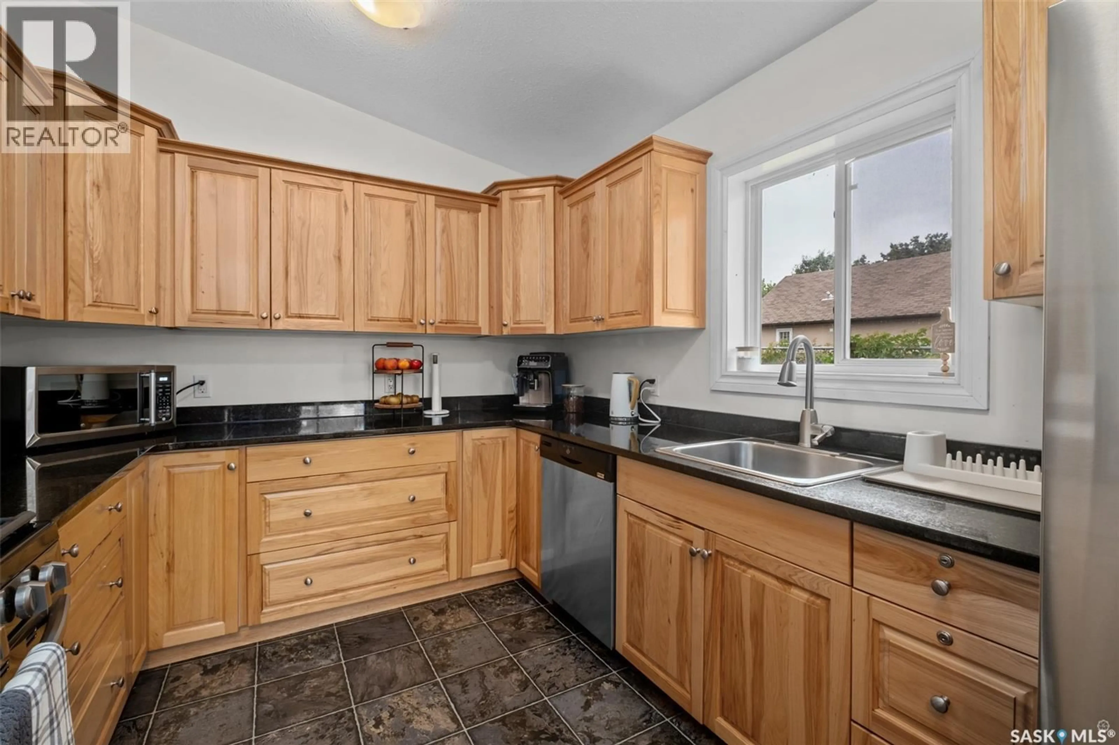 Standard kitchen, ceramic/tile floor for 1255 18TH STREET, Prince Albert Saskatchewan S6V4B6