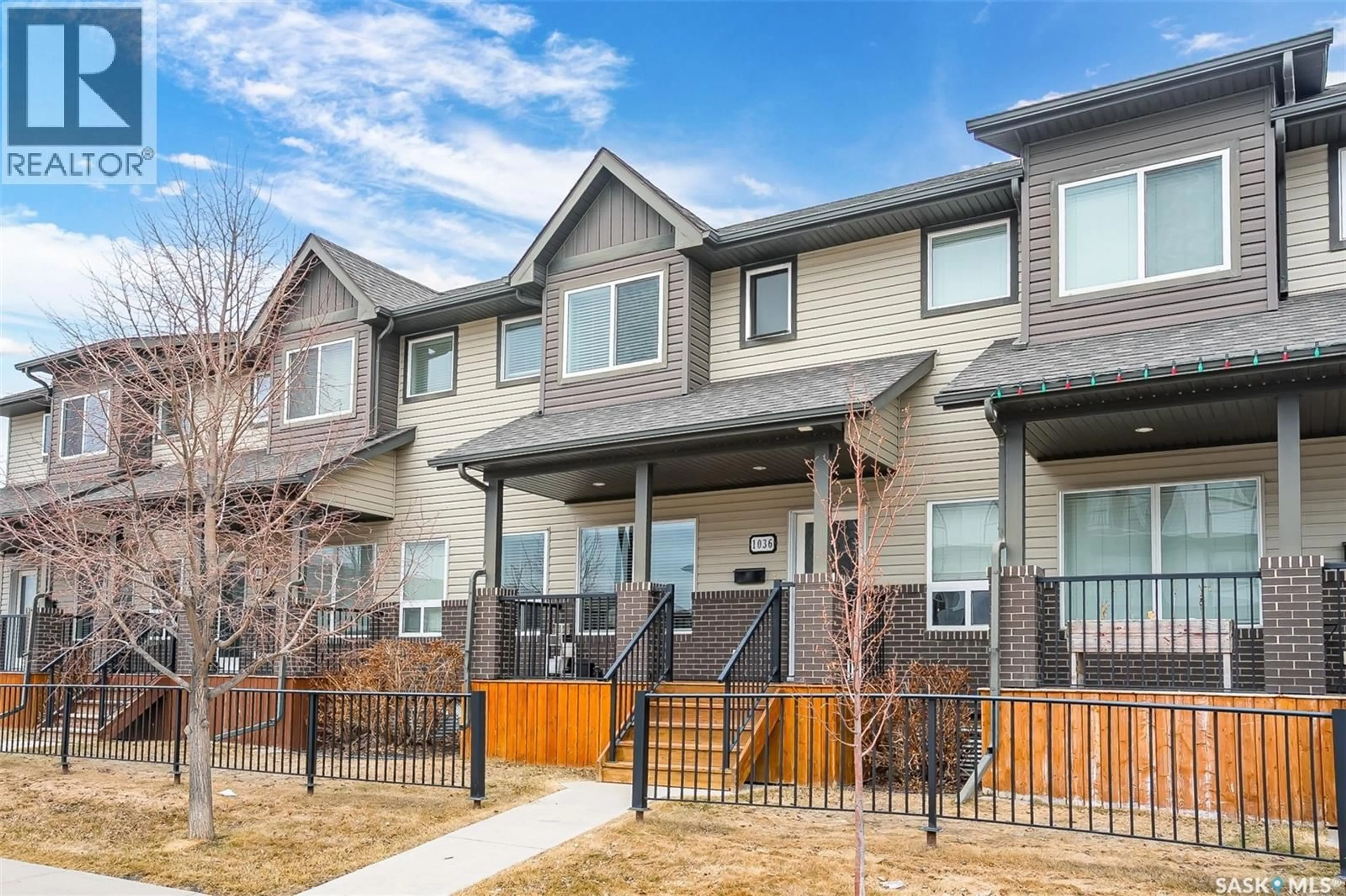 Unknown for 1036 WILLOWGROVE CRESCENT, Saskatoon Saskatchewan S7W0H7