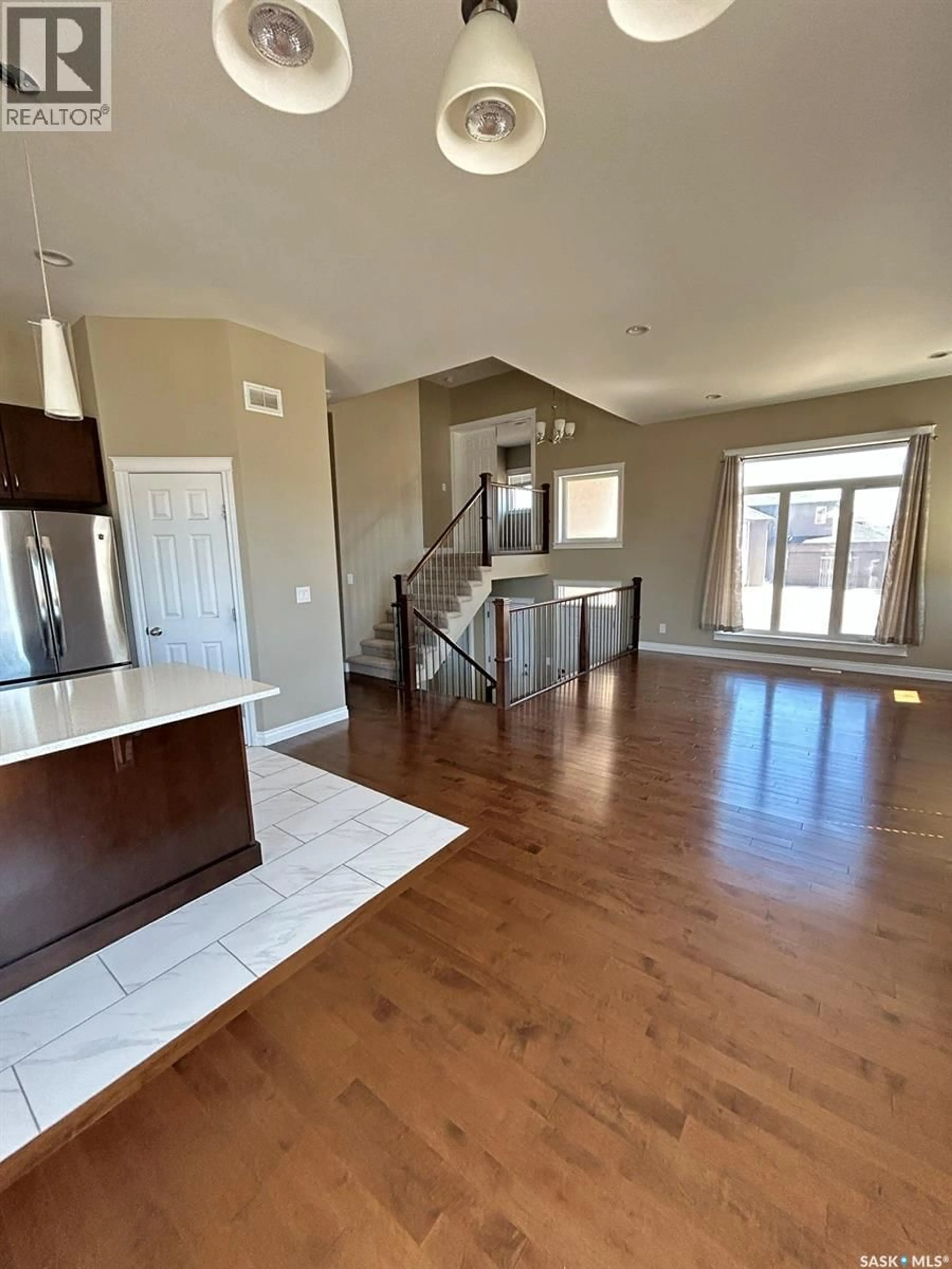 Open concept kitchen, unknown for 250 PICHLER LANE, Saskatoon Saskatchewan S7V0G3