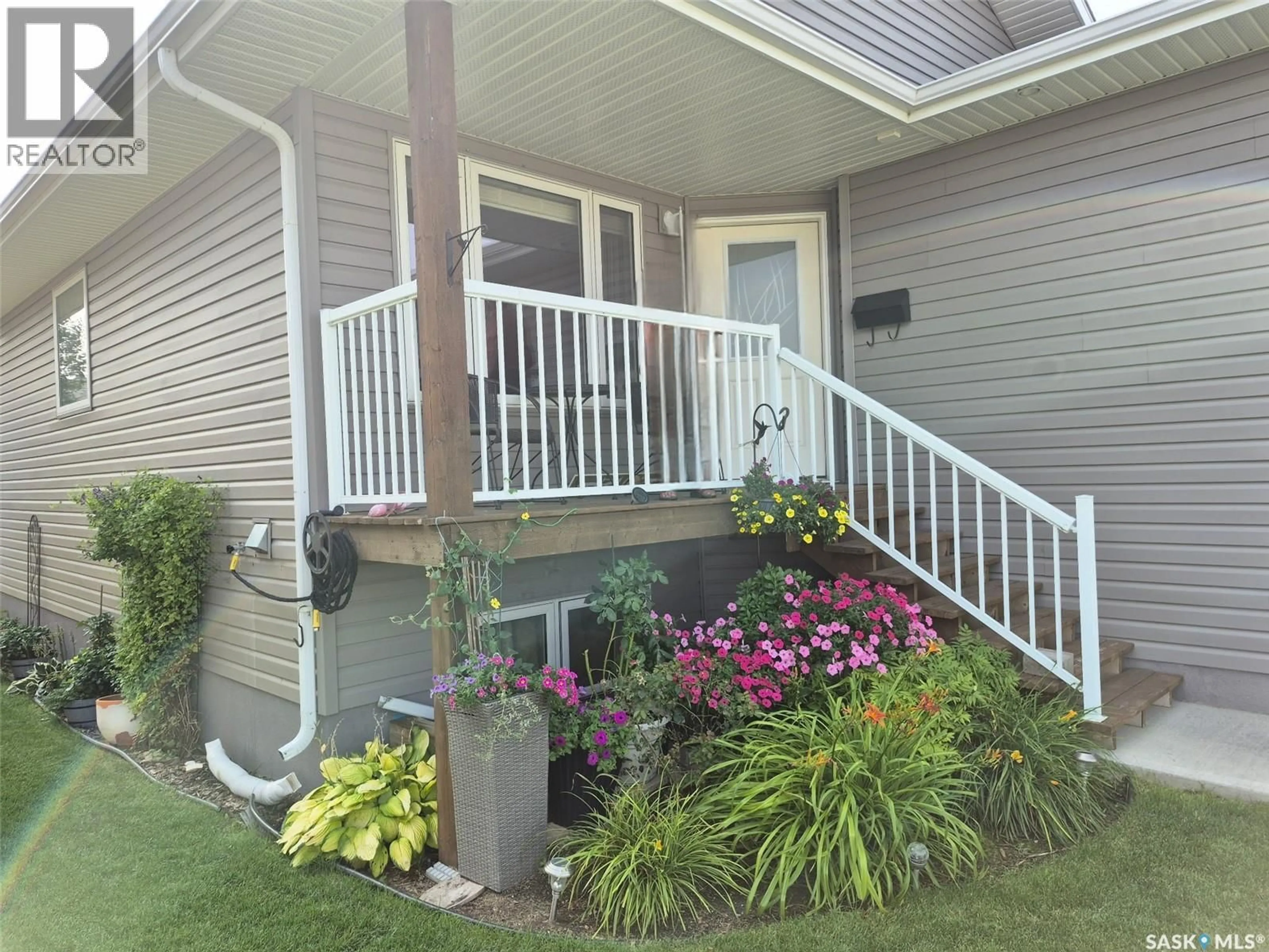 Unknown for 816 BATTLEFORD TRAIL, Swift Current Saskatchewan S9H5R1