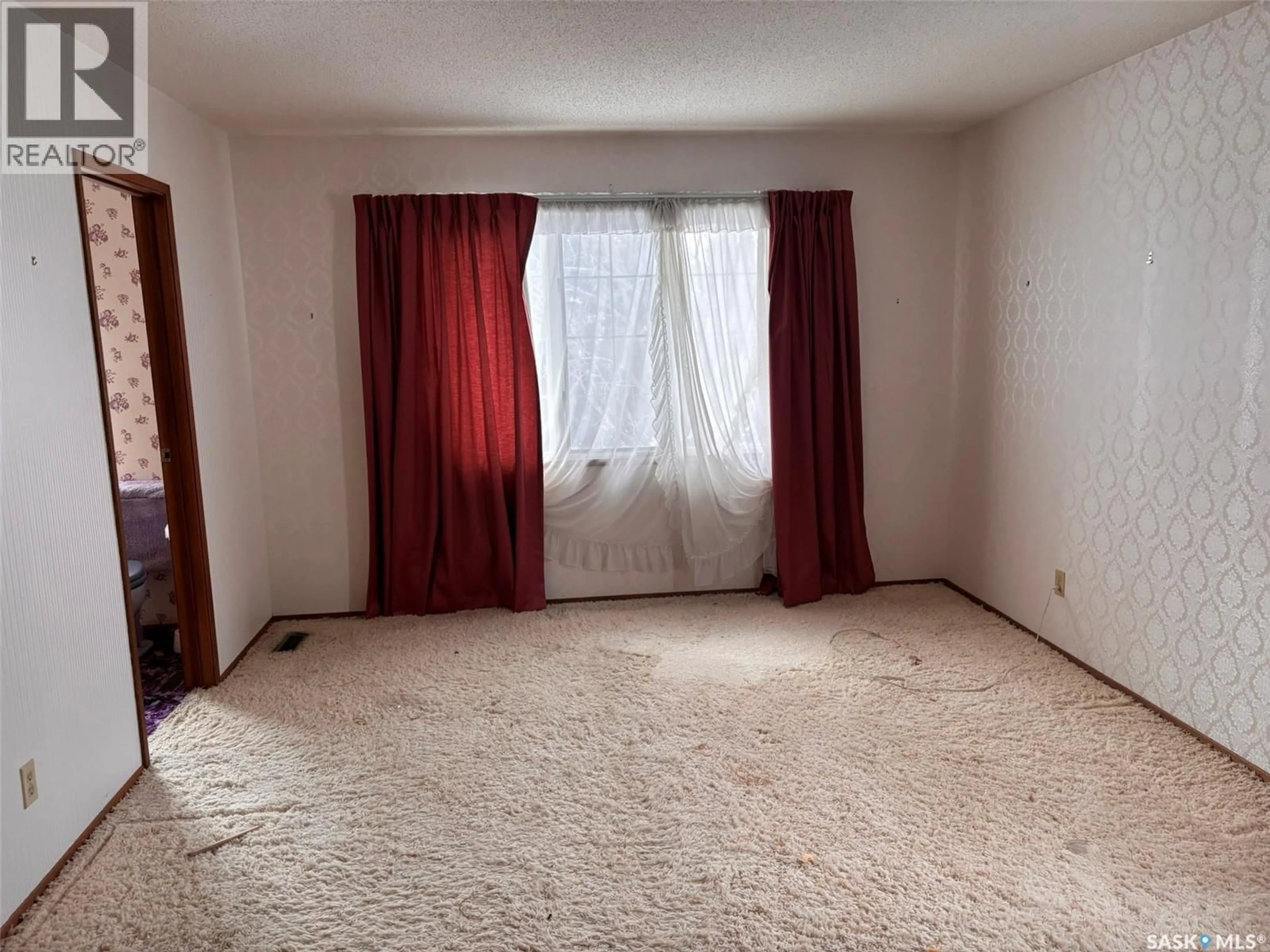 A pic of a room for 5 MALCOLM PLACE, Saskatoon Saskatchewan S7H4M3