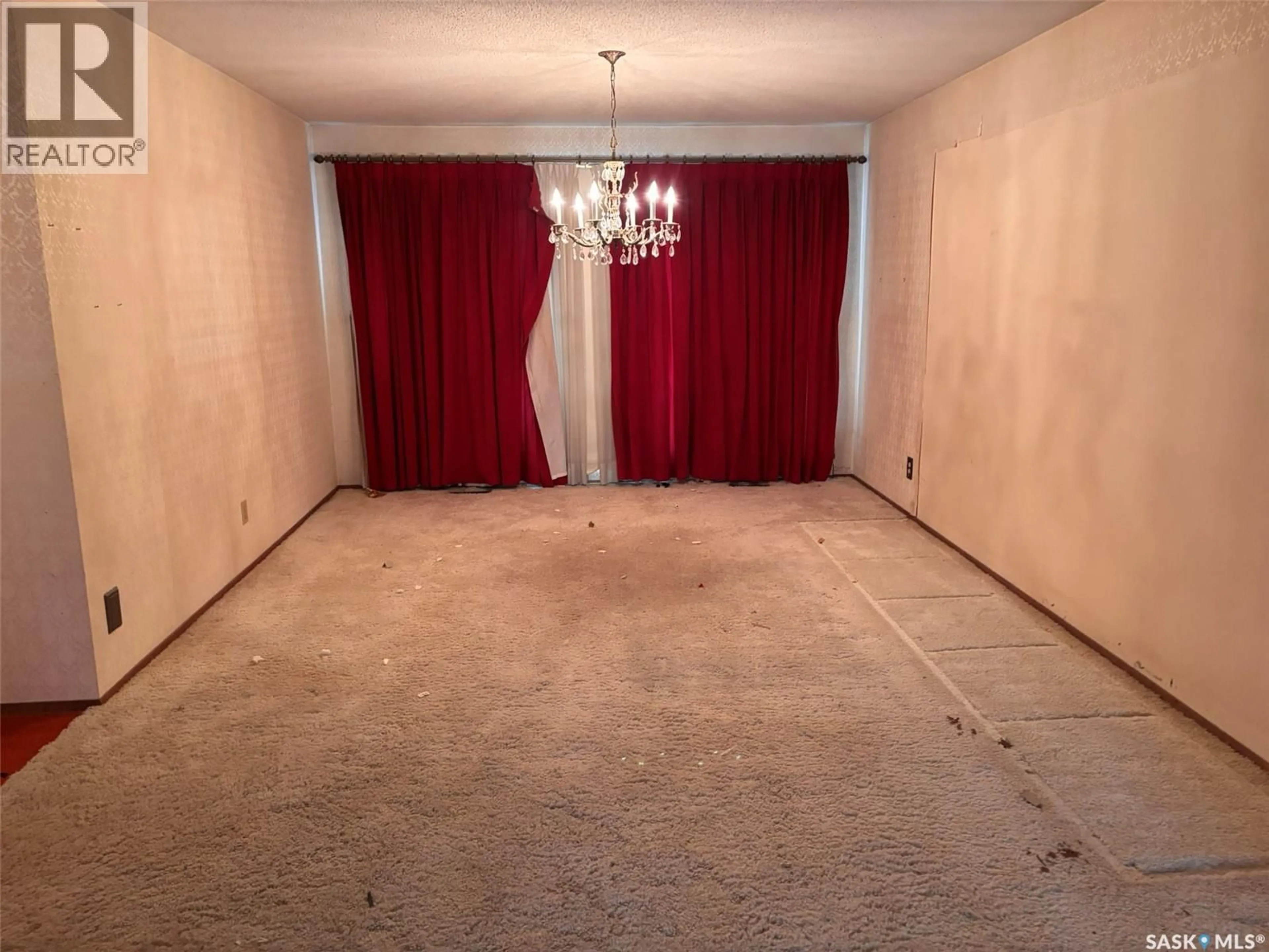 A pic of a room for 5 MALCOLM PLACE, Saskatoon Saskatchewan S7H4M3