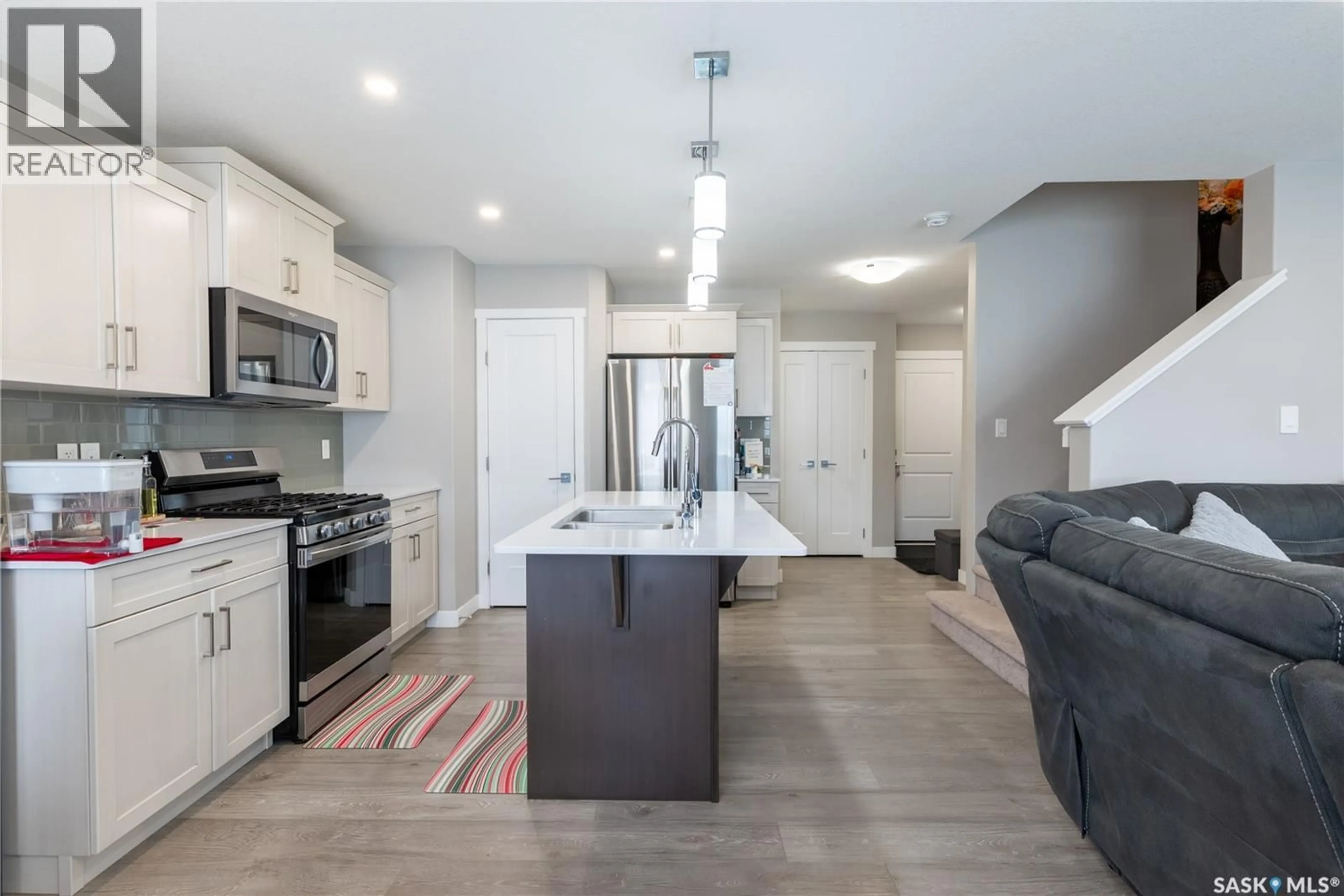 Open concept kitchen, unknown for 3257 GREEN STONE ROAD, Regina Saskatchewan S4V3R4