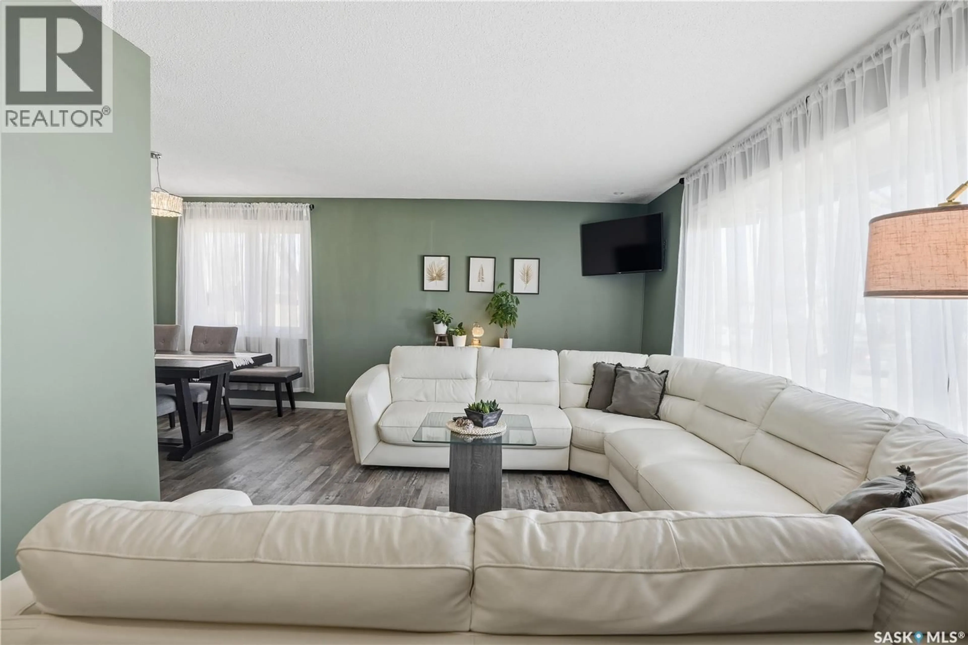Living room with furniture, unknown for 163 LLOYD CRESCENT, Regina Saskatchewan S4R6B9