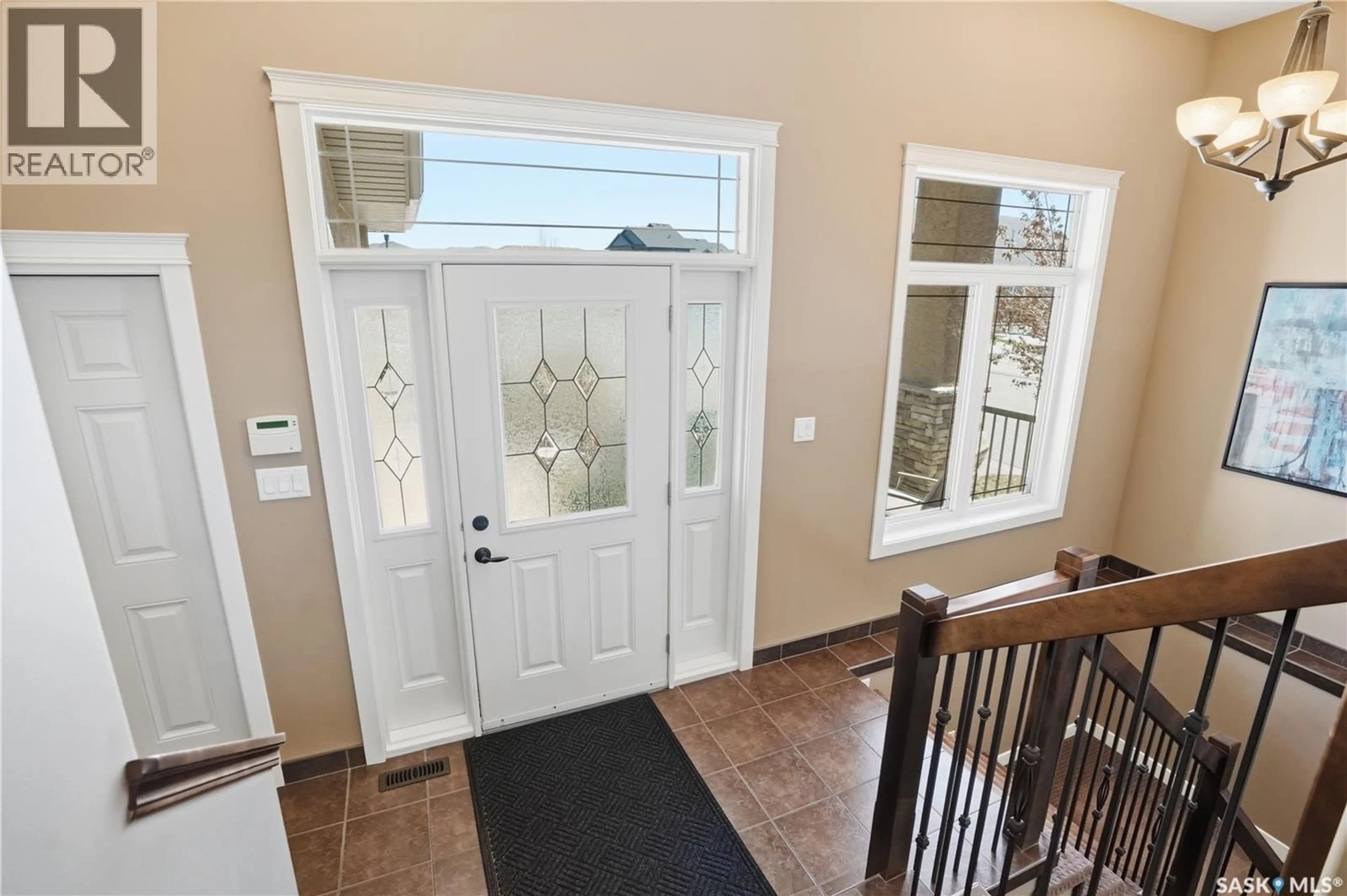 Indoor entryway for 4150 GOLDFINCH WAY, Regina Saskatchewan S4V1N1