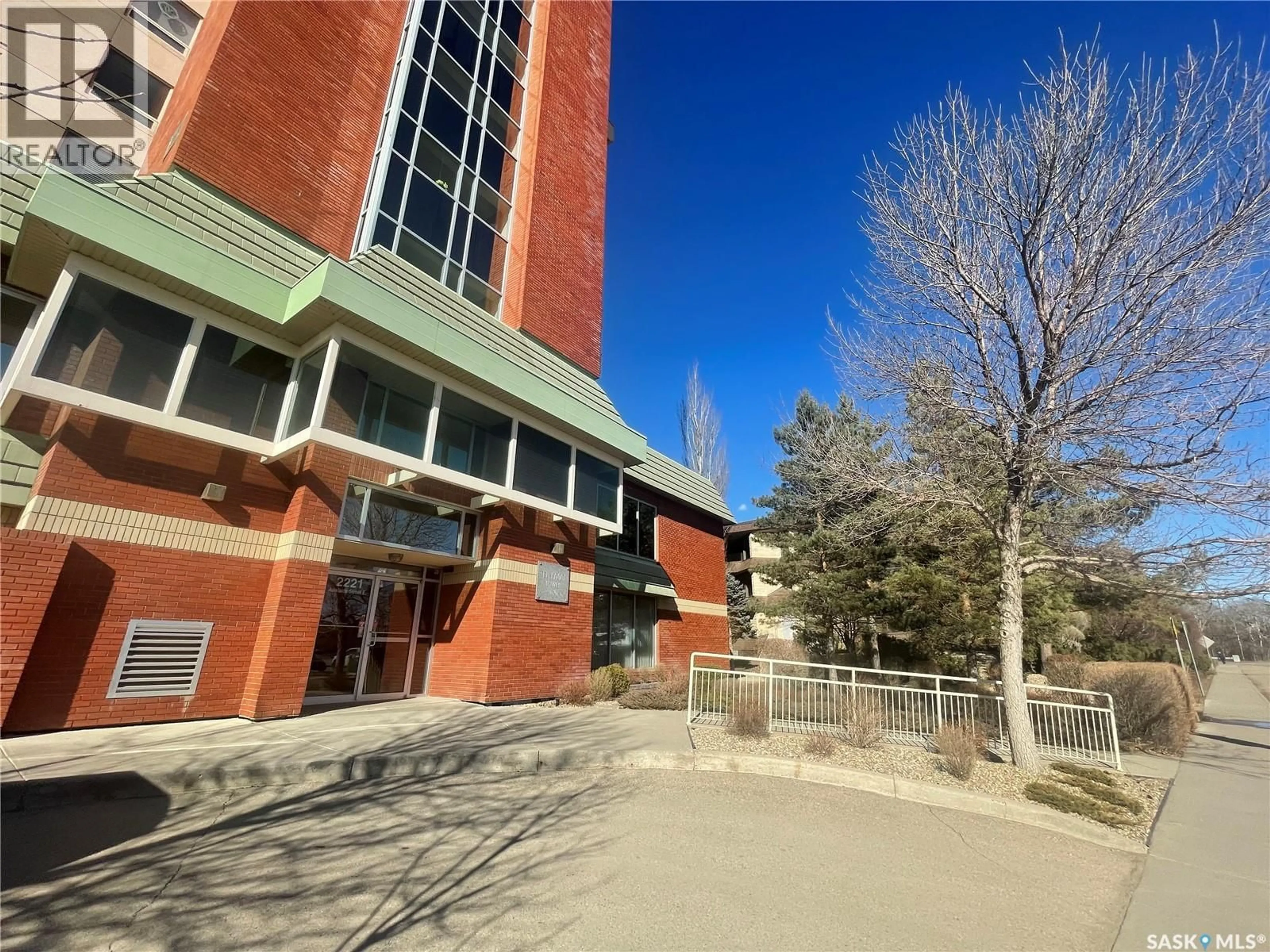 Unknown for 604 - 2221 ADELAIDE STREET, Saskatoon Saskatchewan S7J5L9