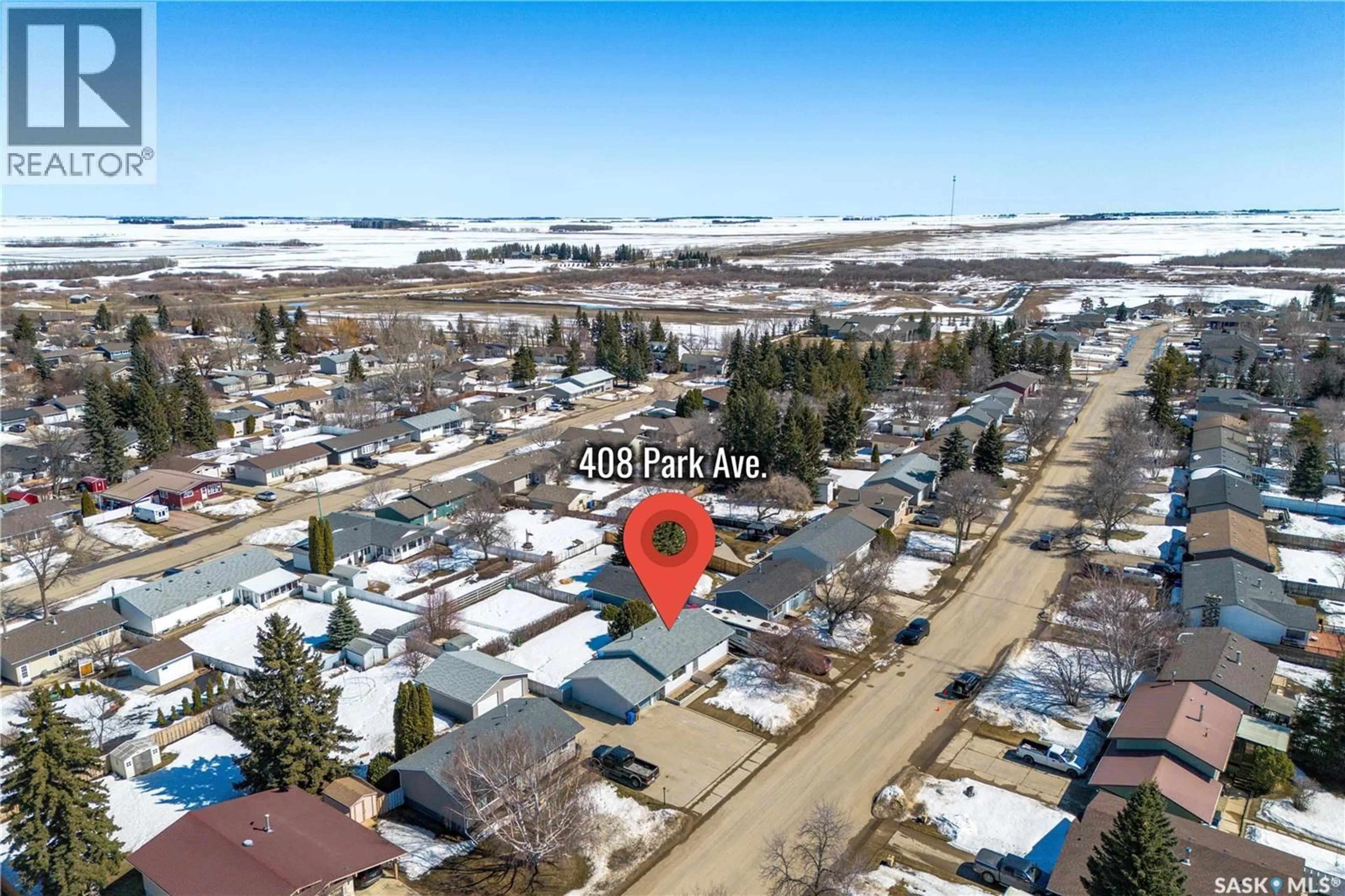 A pic from outside/outdoor area/front of a property/back of a property/a pic from drone, street for 408 PARK AVENUE, Melfort Saskatchewan S0E1A0